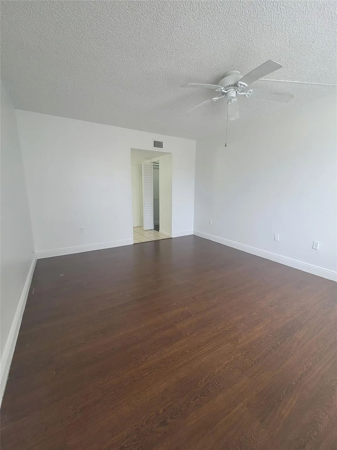 4374 NW 9th Ave, #17-3C