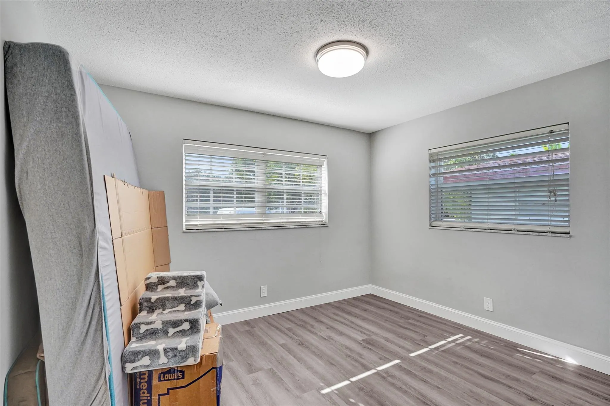 4017 NW 78 Ave 1-2