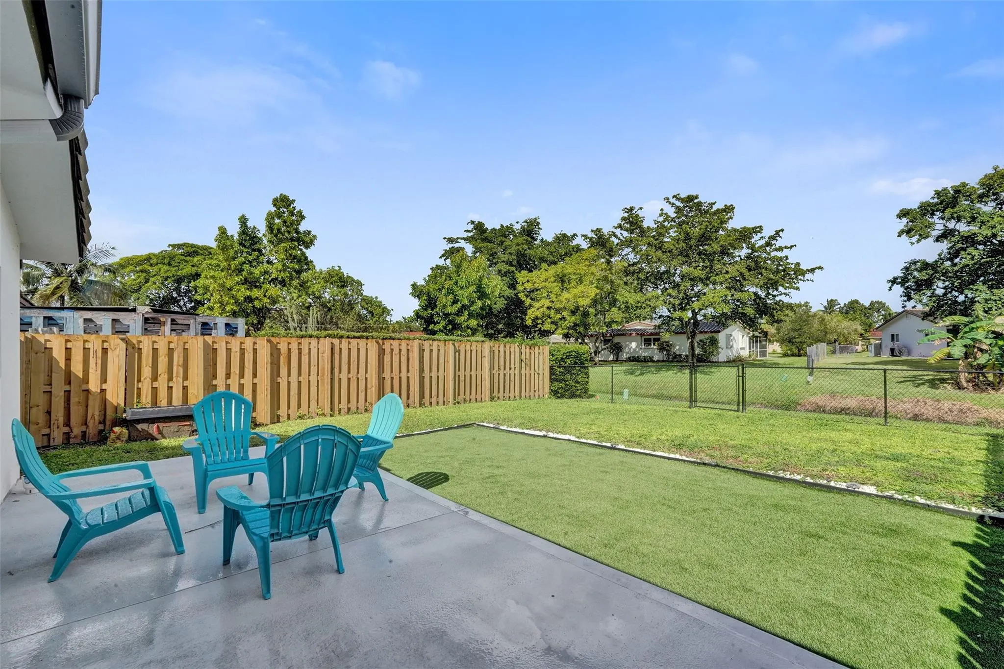 4017 NW 78 Ave 1-2