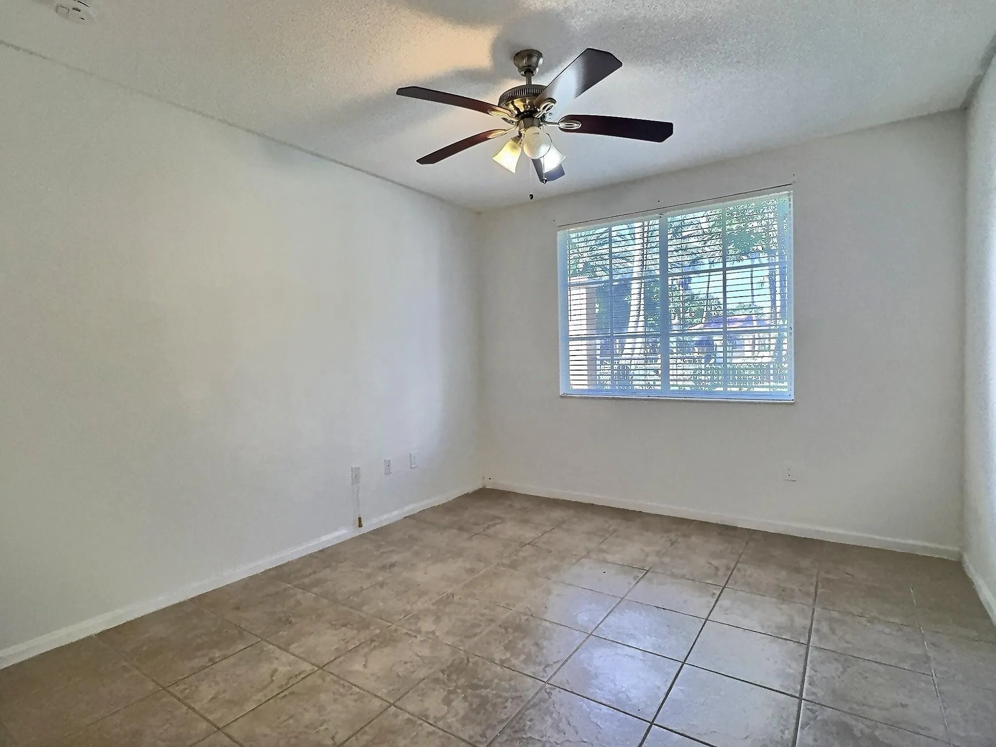 7940 N Nob Hill Rd, #108