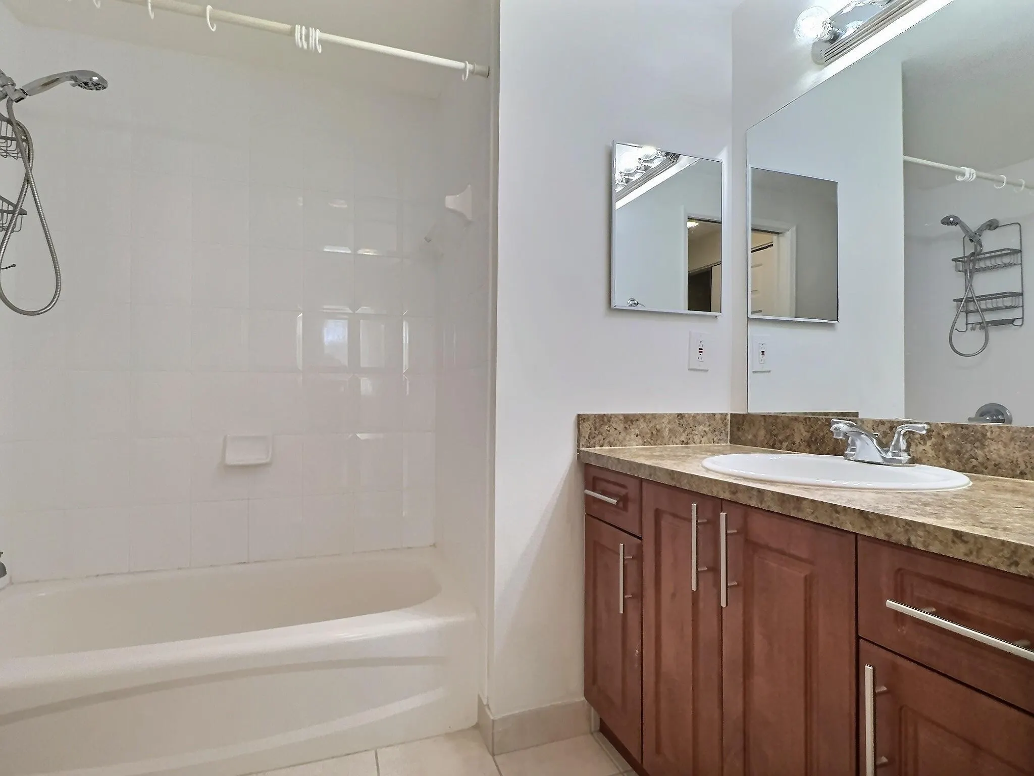7940 N Nob Hill Rd, #108
