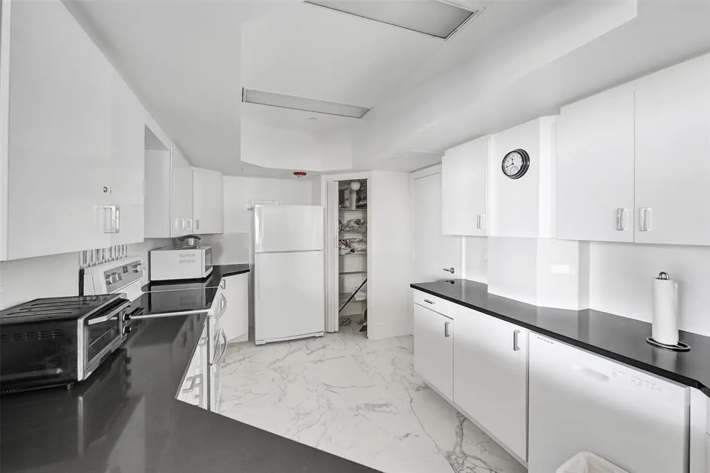 1440 S Ocean Blvd, #5-C
