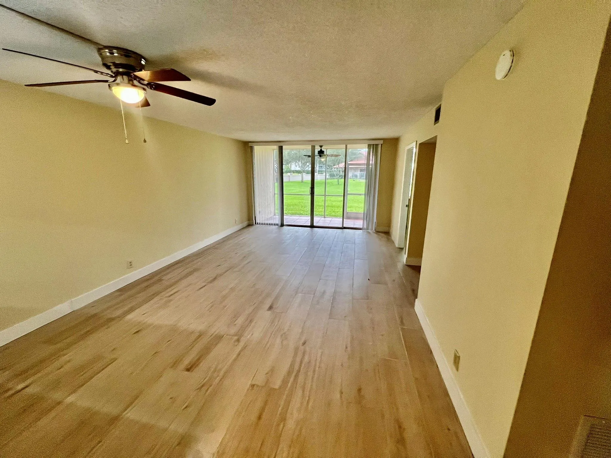 1830 Sabal Palm Dr, #104