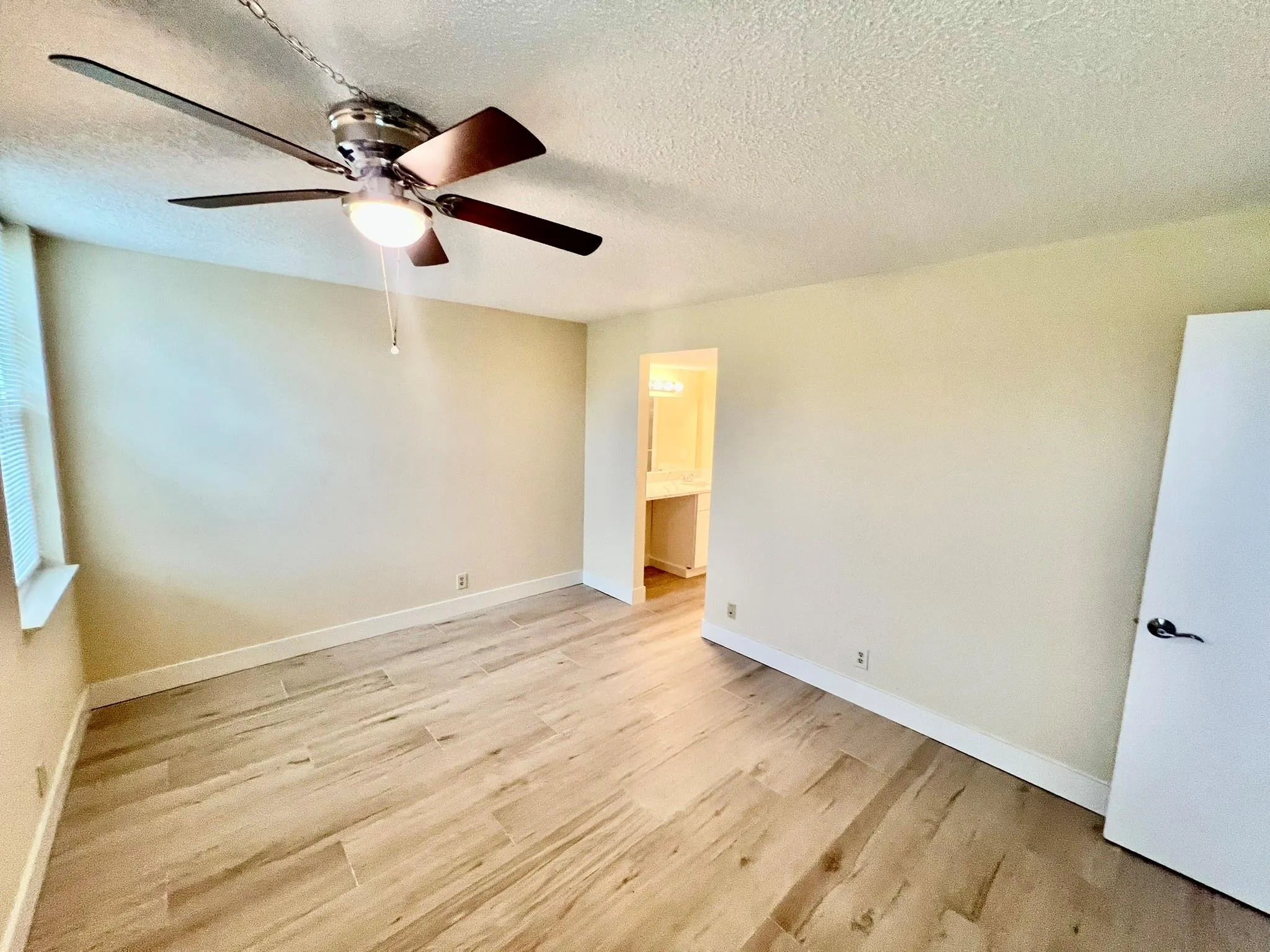 1830 Sabal Palm Dr, #104