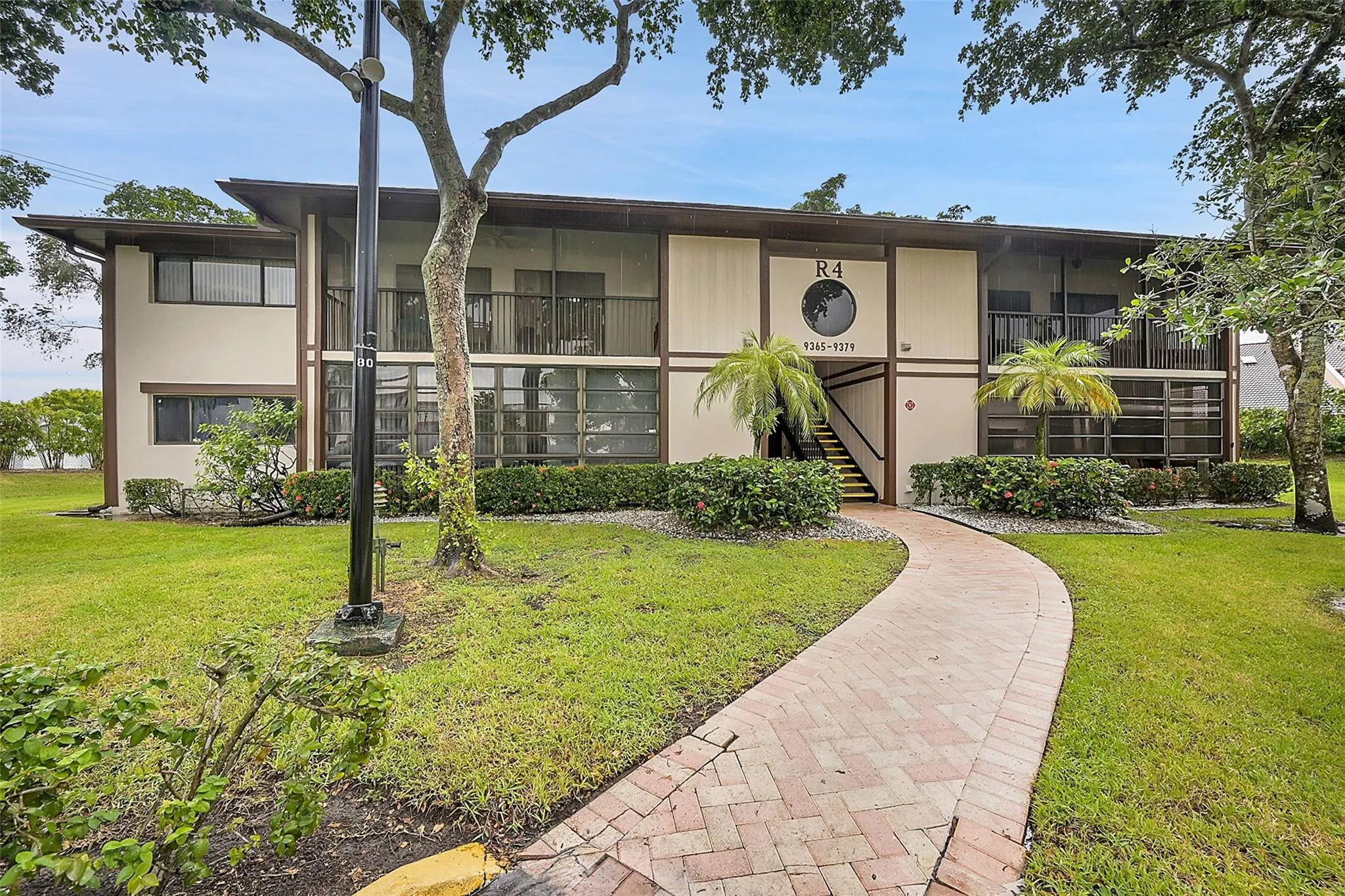 9369 S Belfort Circle, #114