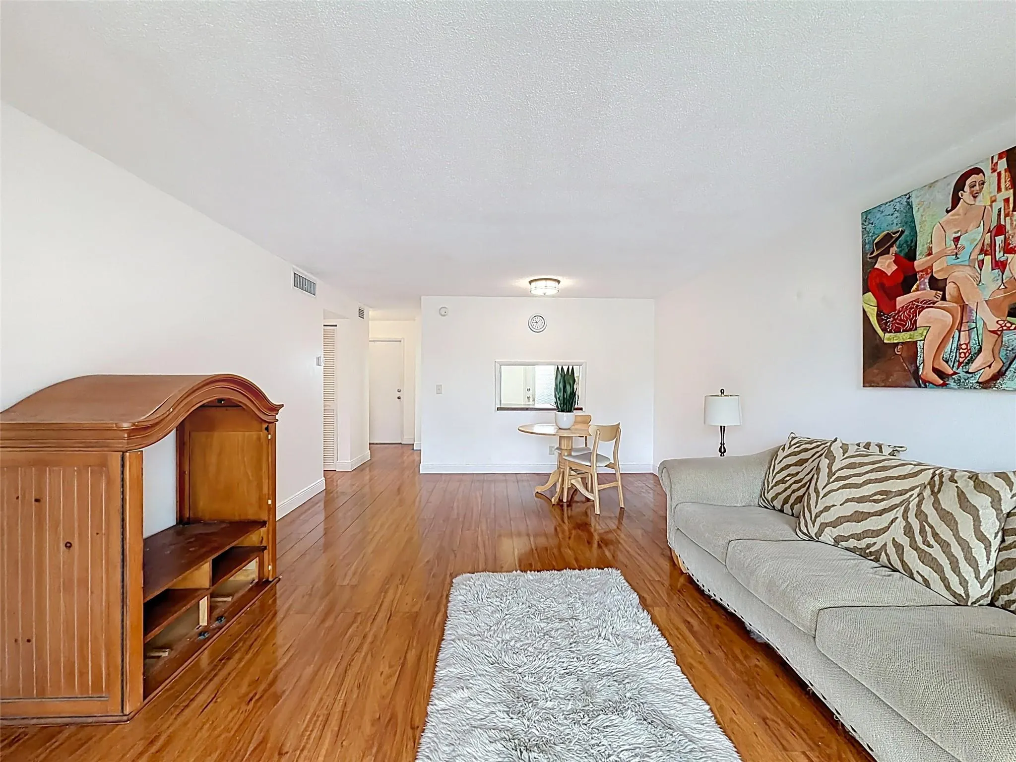700 NE 14th Ave, #406