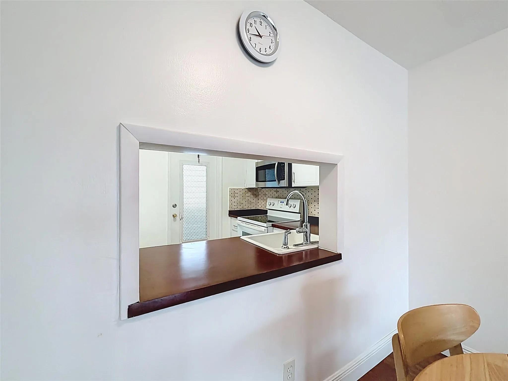 700 NE 14th Ave, #406