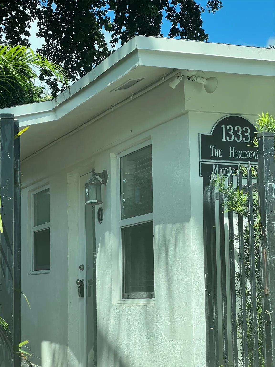 1333 NE 5th Ter, #8