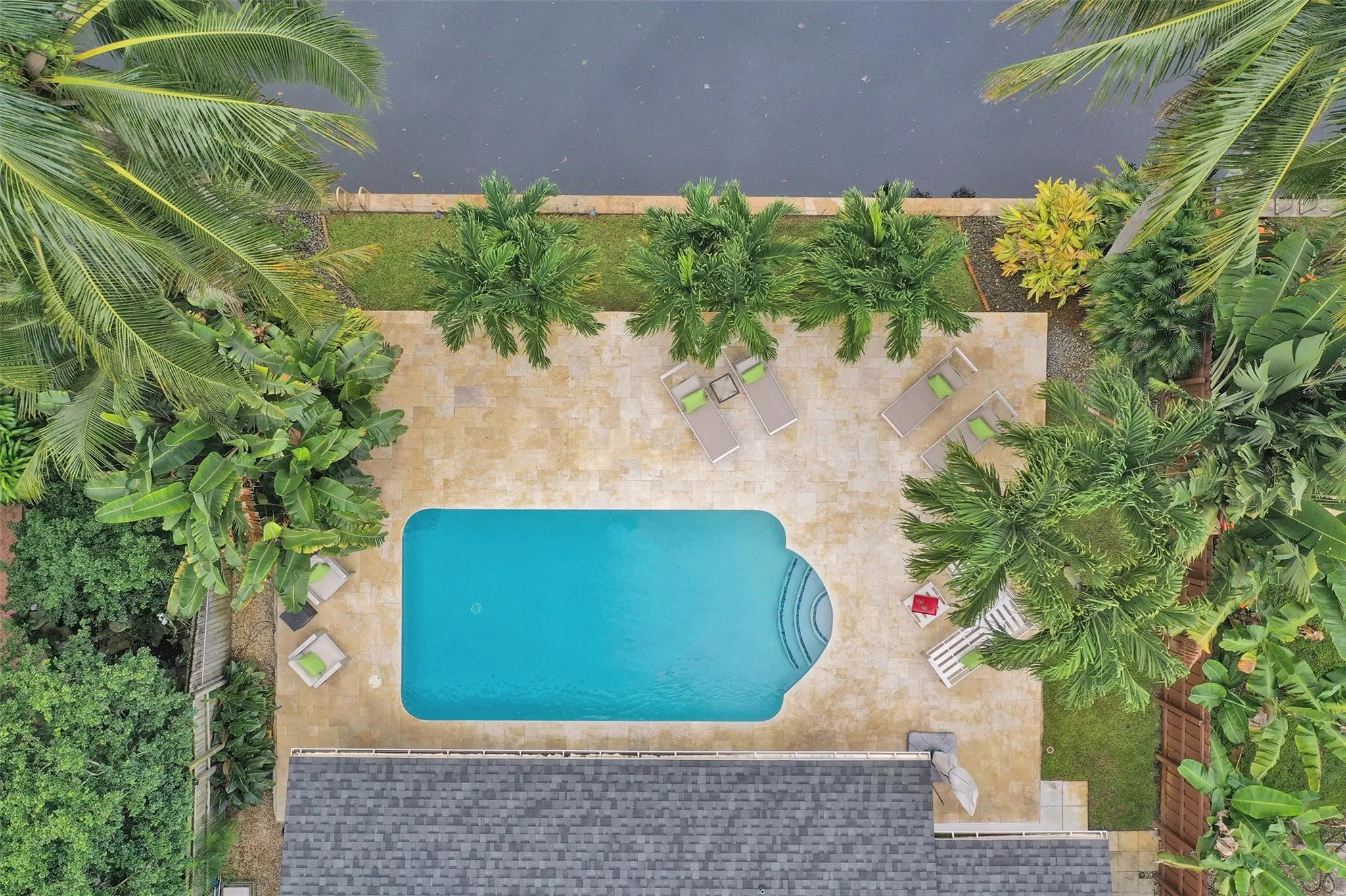 3231 NW 18th Ave