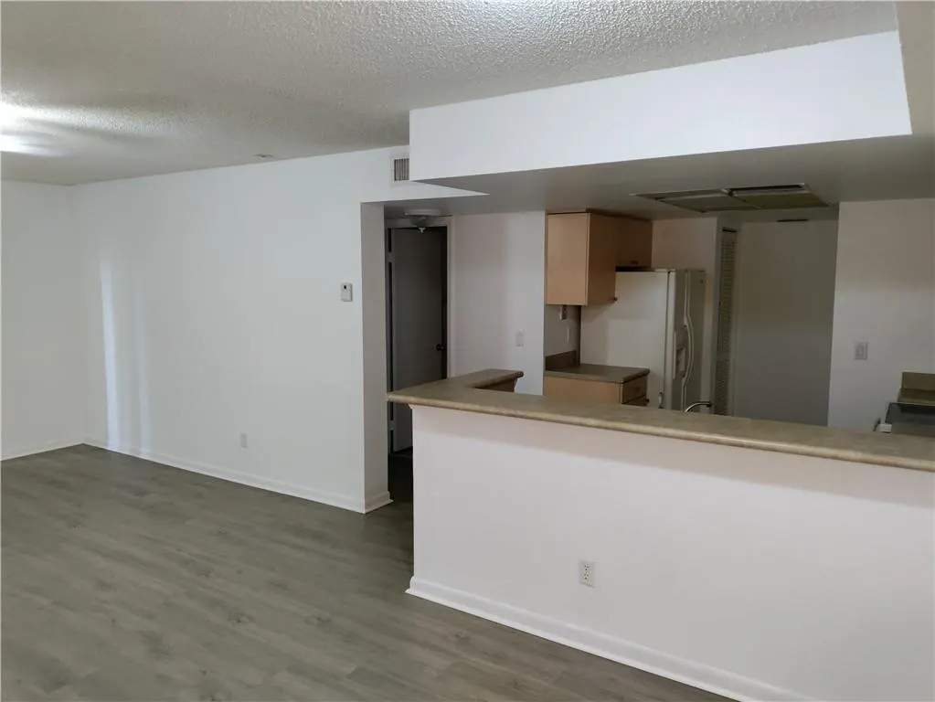 9250 W Atlantic Blvd, #928