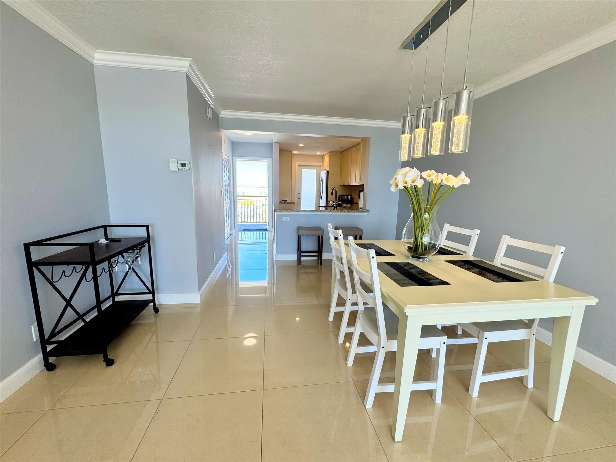 2350 NE 14th Street Cswy, #703