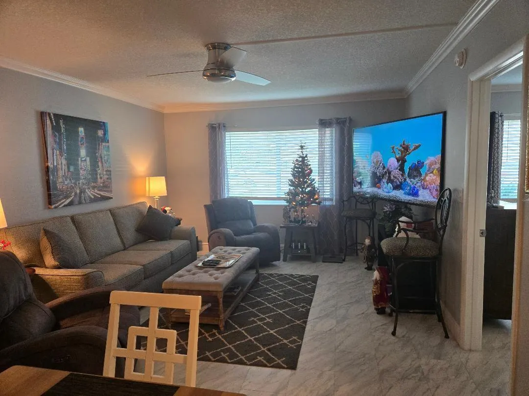 669 W Oakland Park Blvd, #104-B