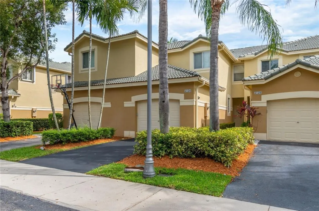 2134 PASA VERDE LN, #2134