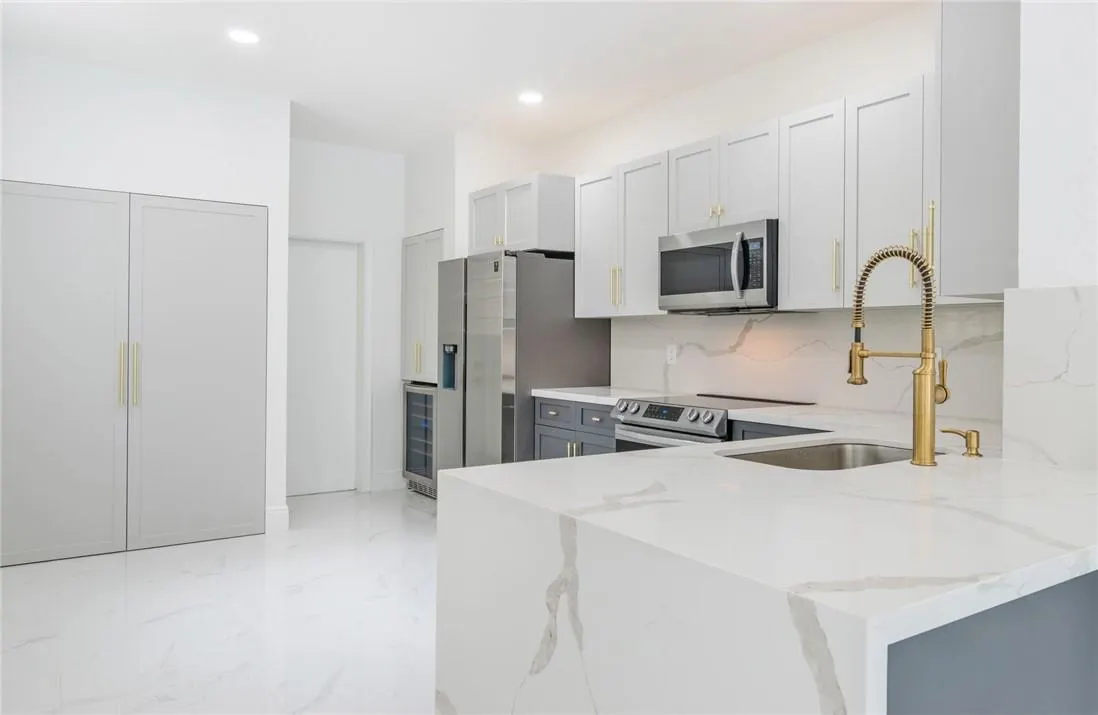 2134 PASA VERDE LN, #2134