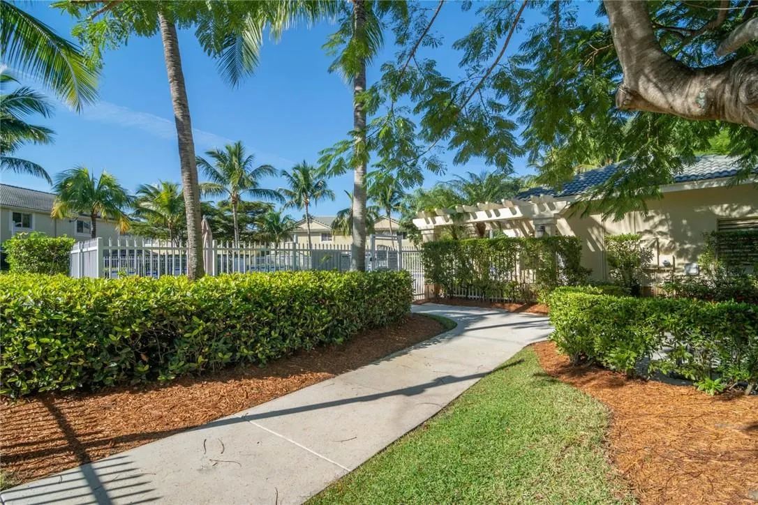 2134 PASA VERDE LN, #2134