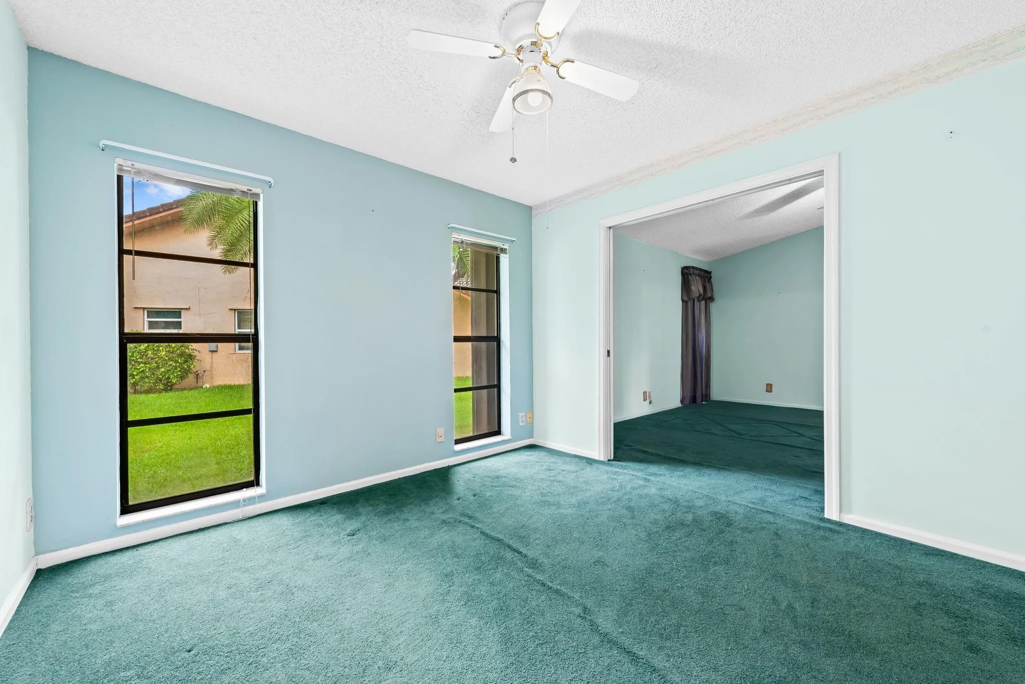 959 NW 109th Ter