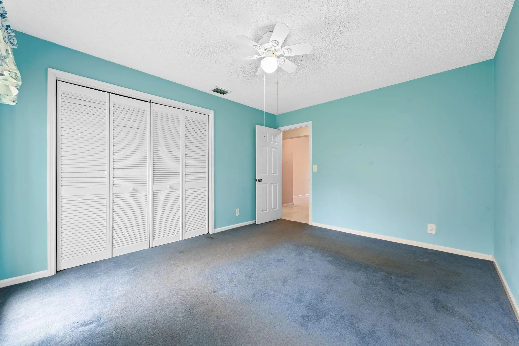 959 NW 109th Ter