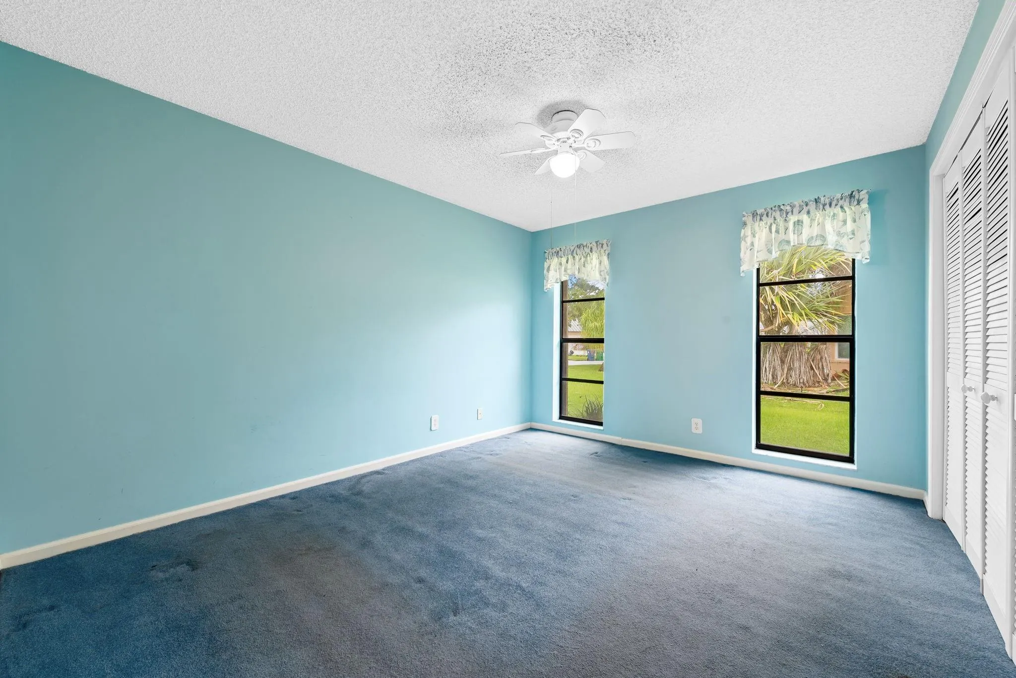 959 NW 109th Ter