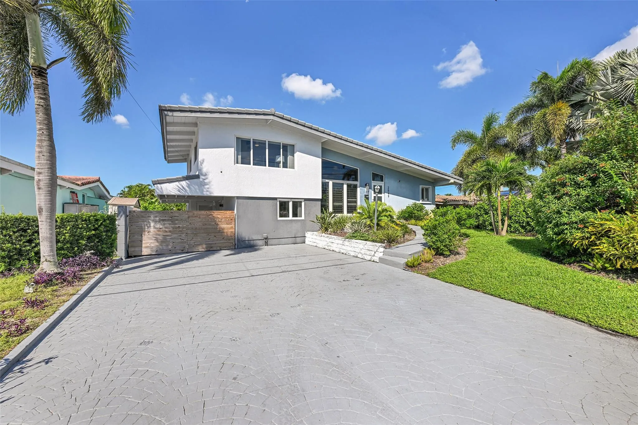 2549 Marathon Ln