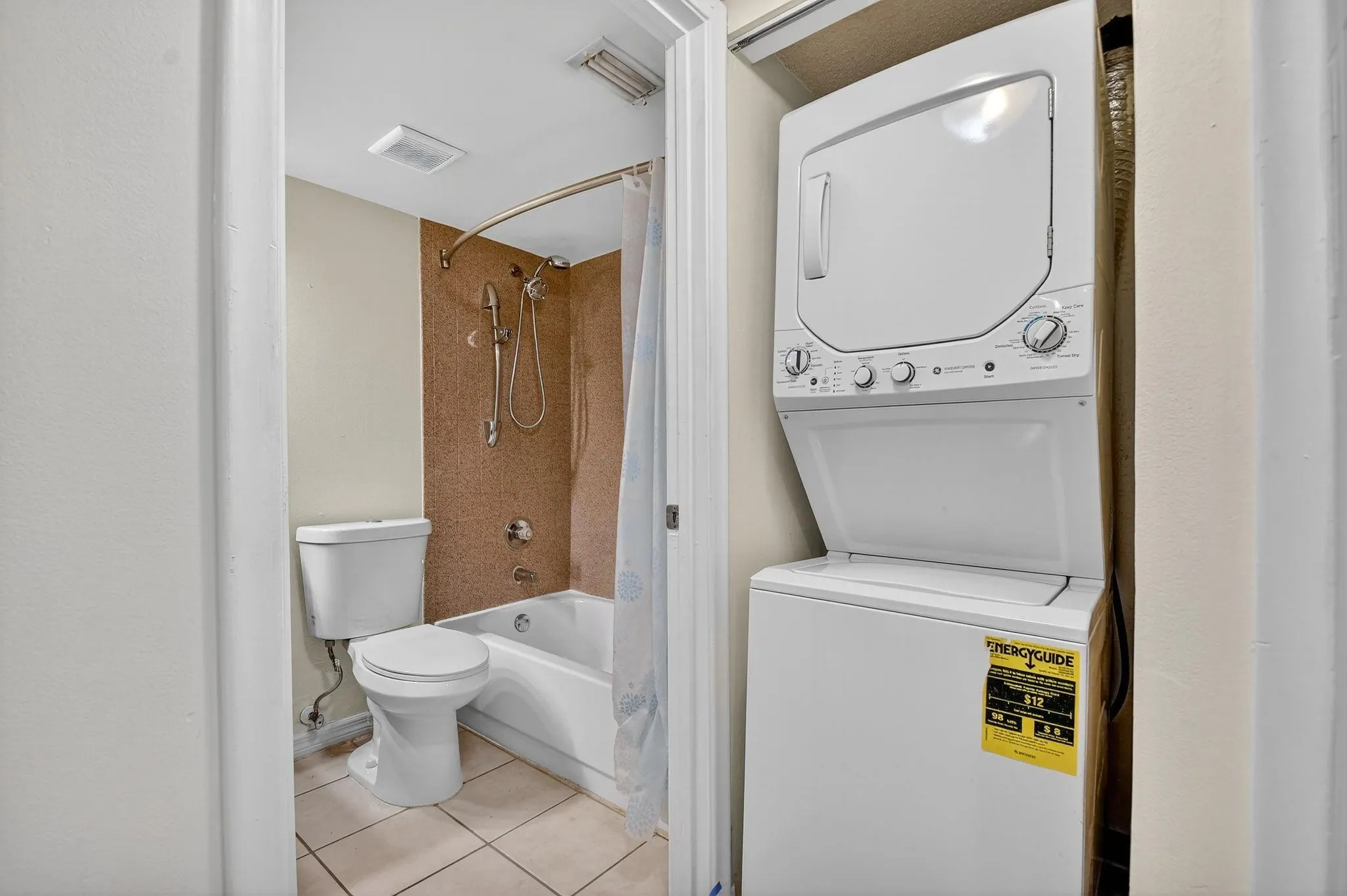 1115 Lake Shore Dr, #102
