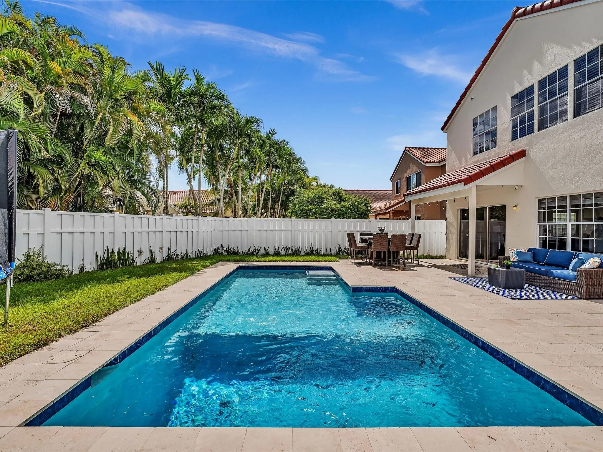 235 Somerset Way