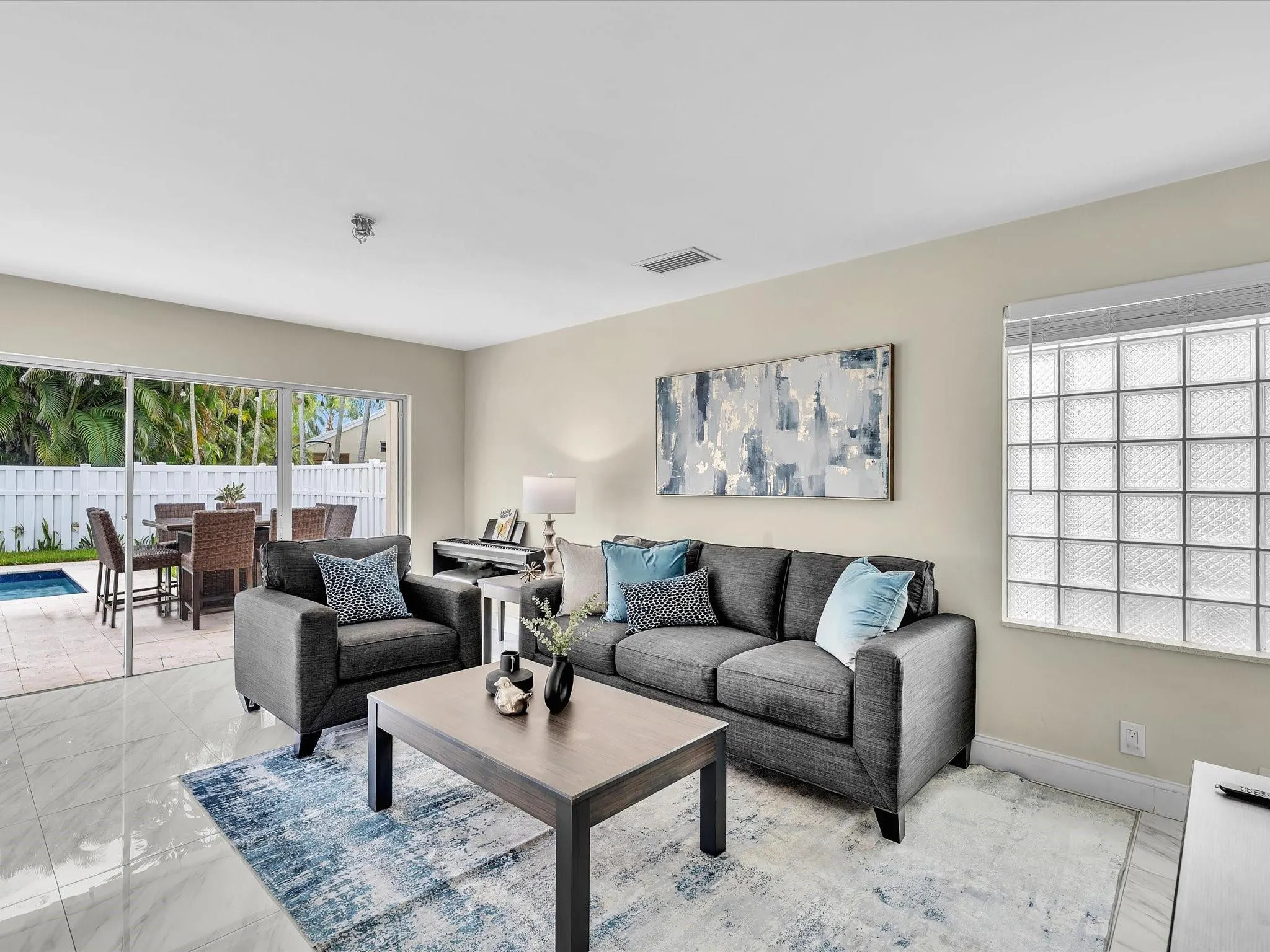 235 Somerset Way