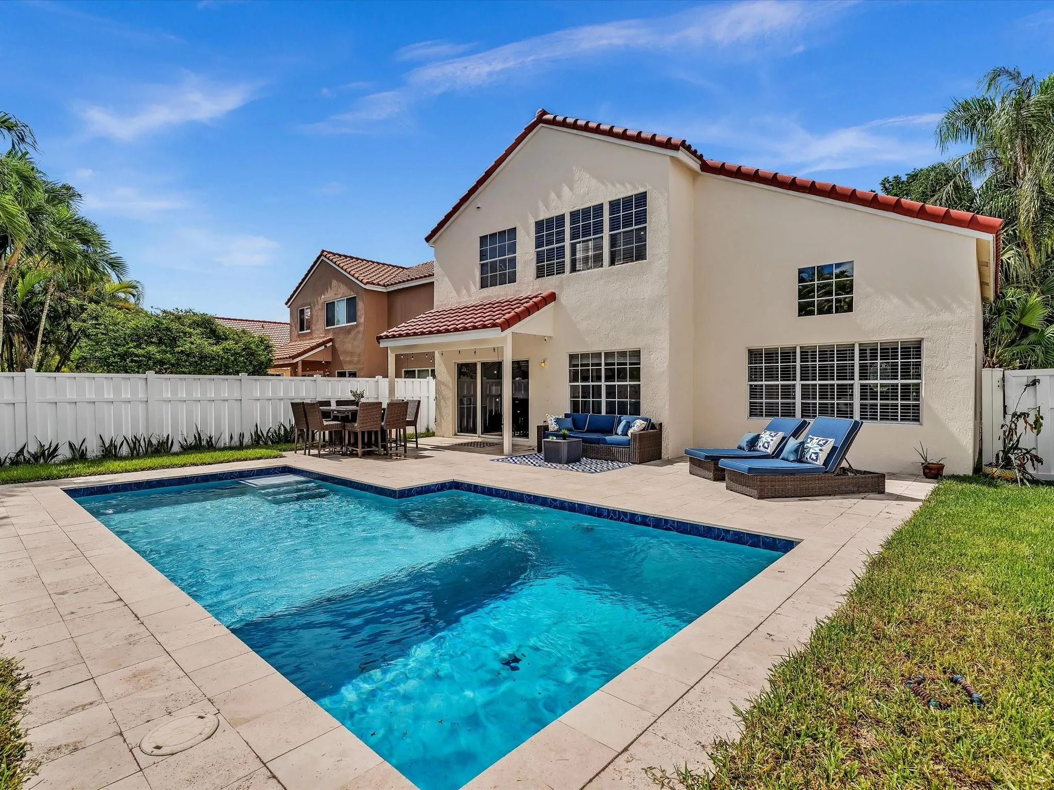 235 Somerset Way