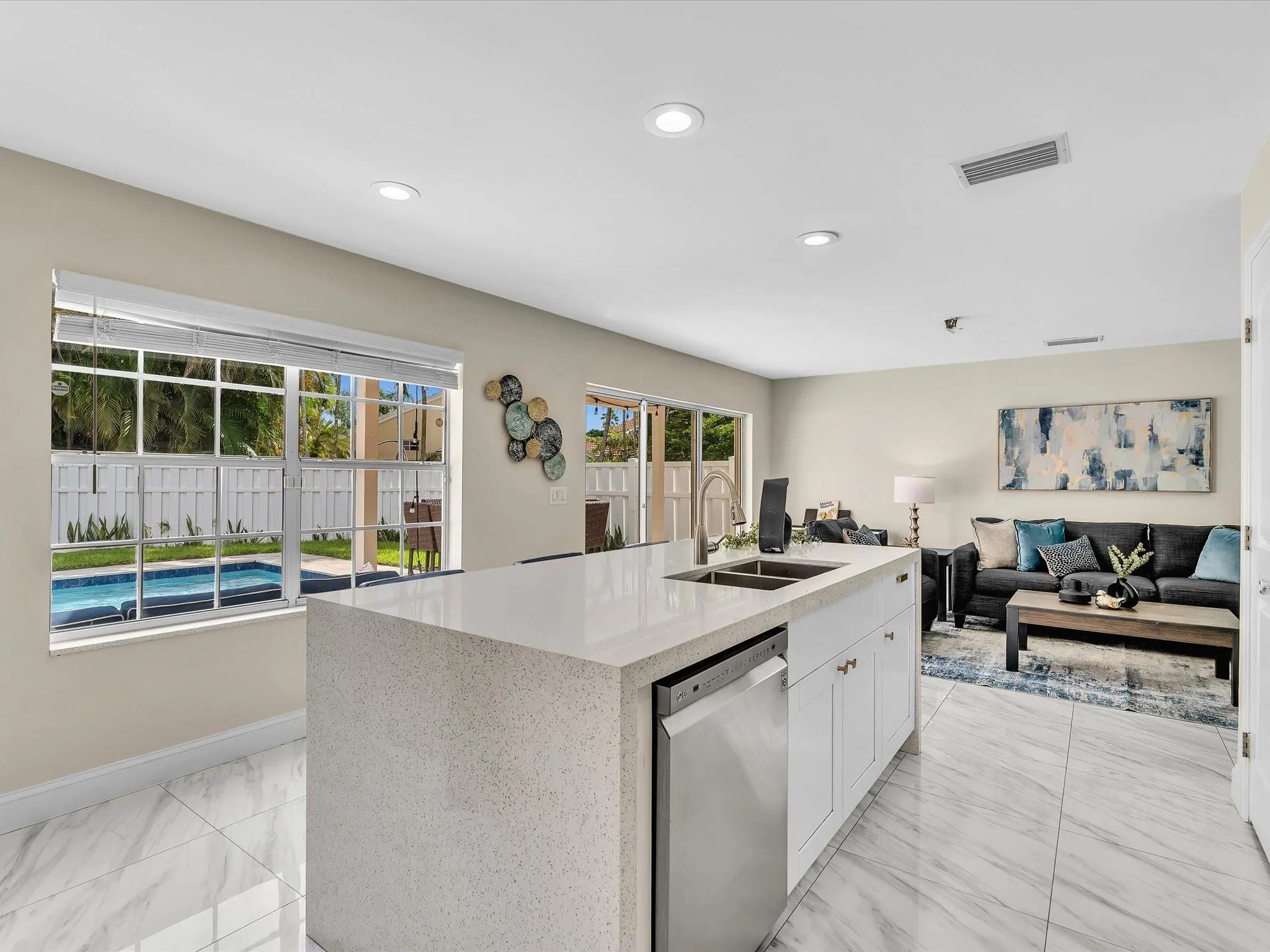 235 Somerset Way