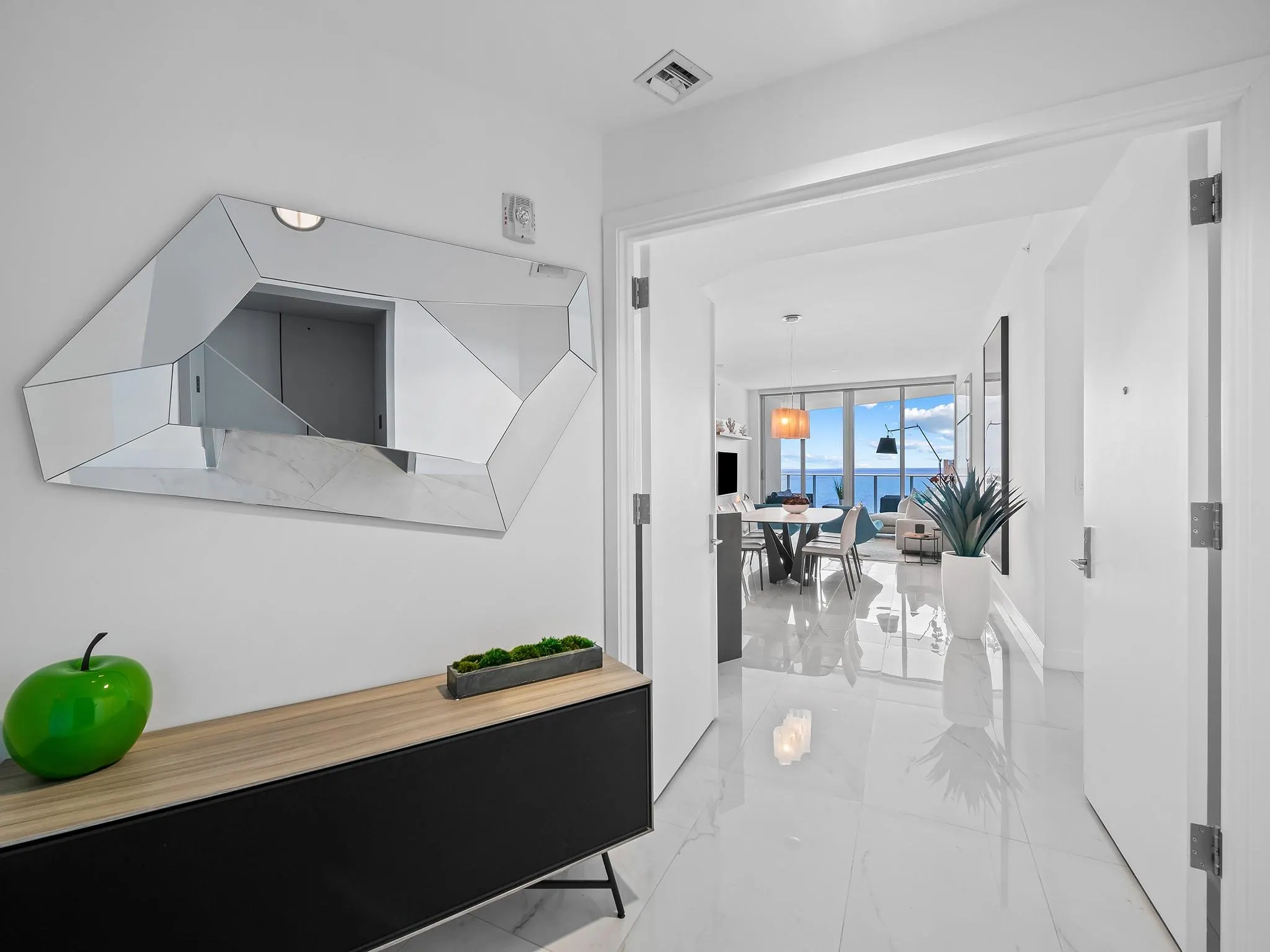 701 N Fort Lauderdale Beach Blvd, #1003