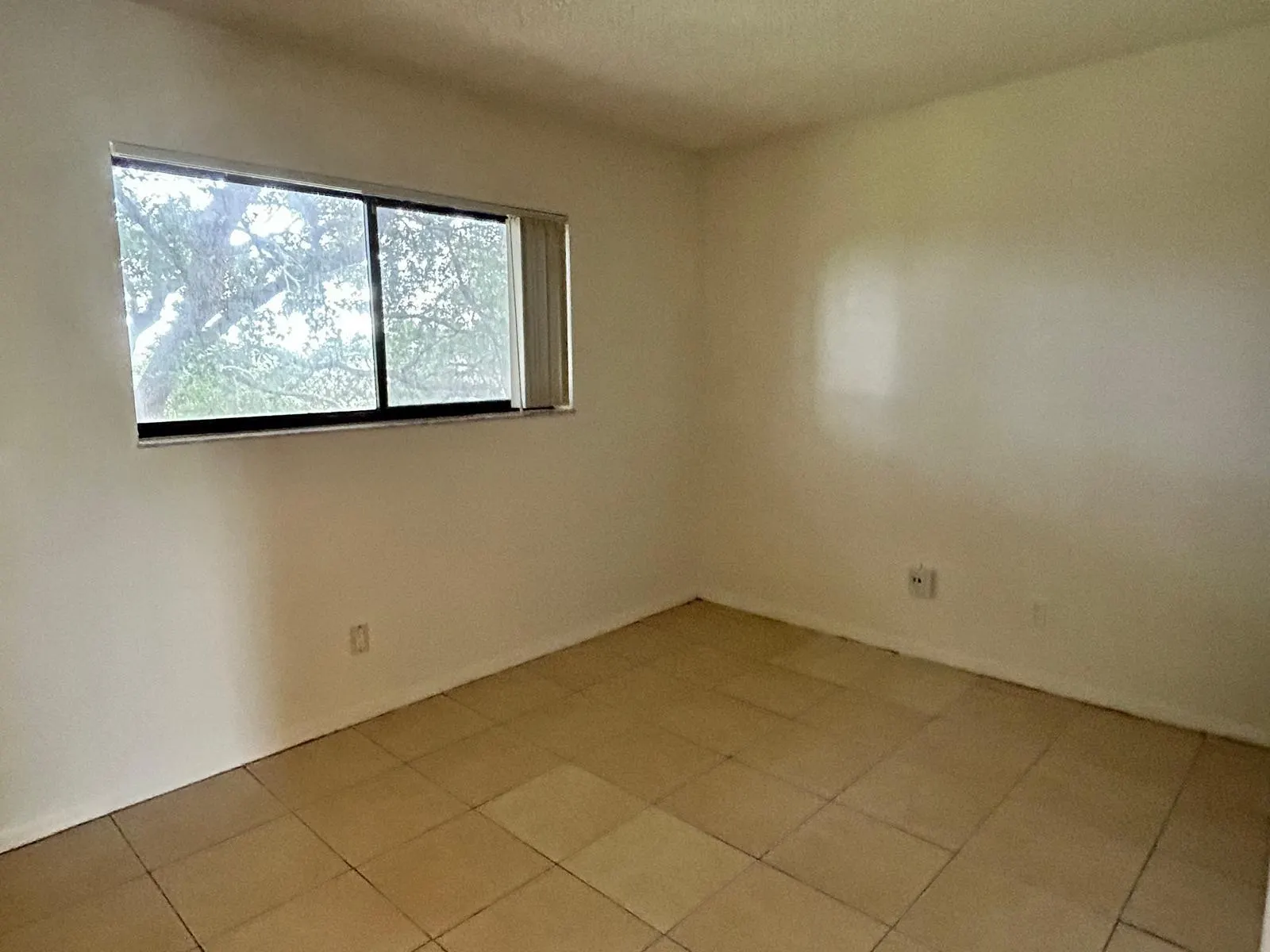 6900 SW 39th St, #305J