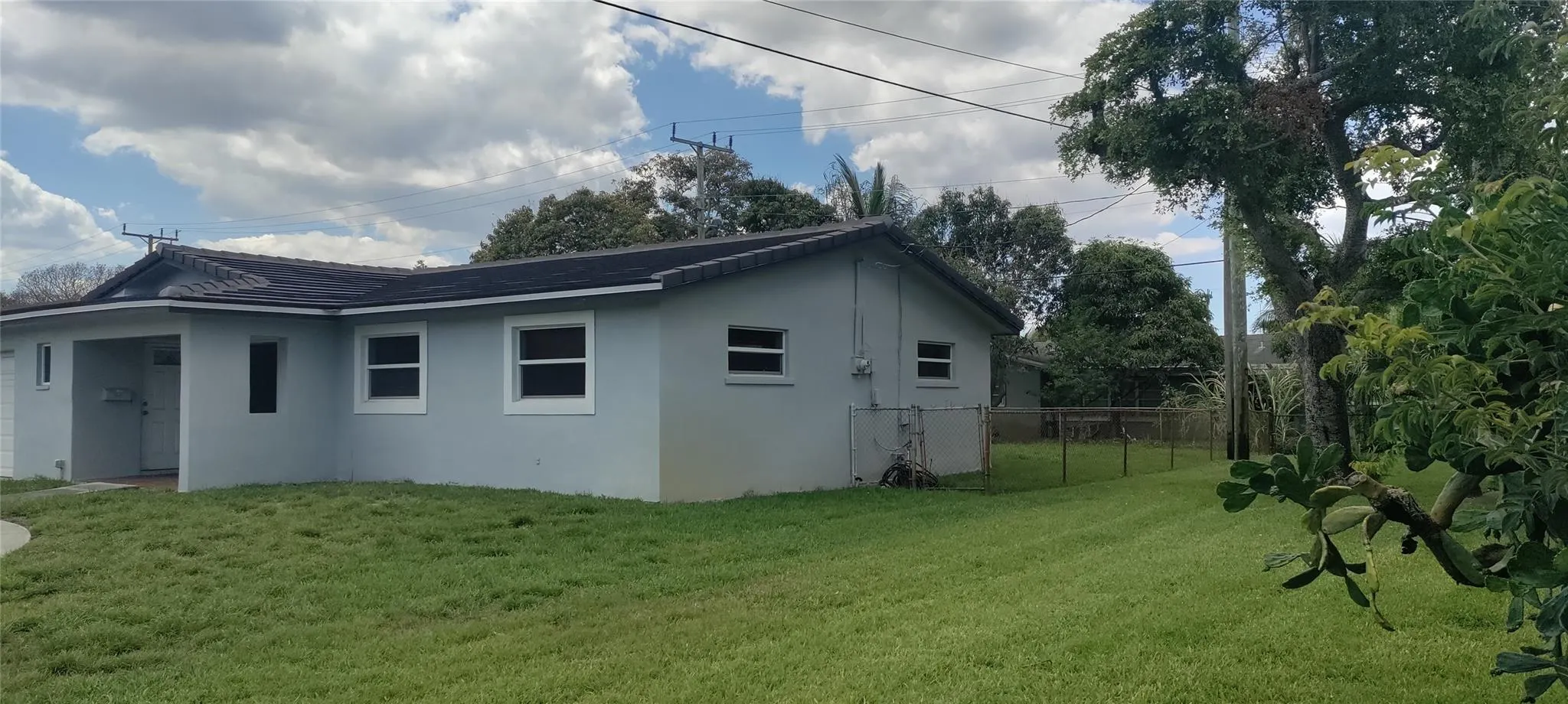 1131 NW 43rd Ave