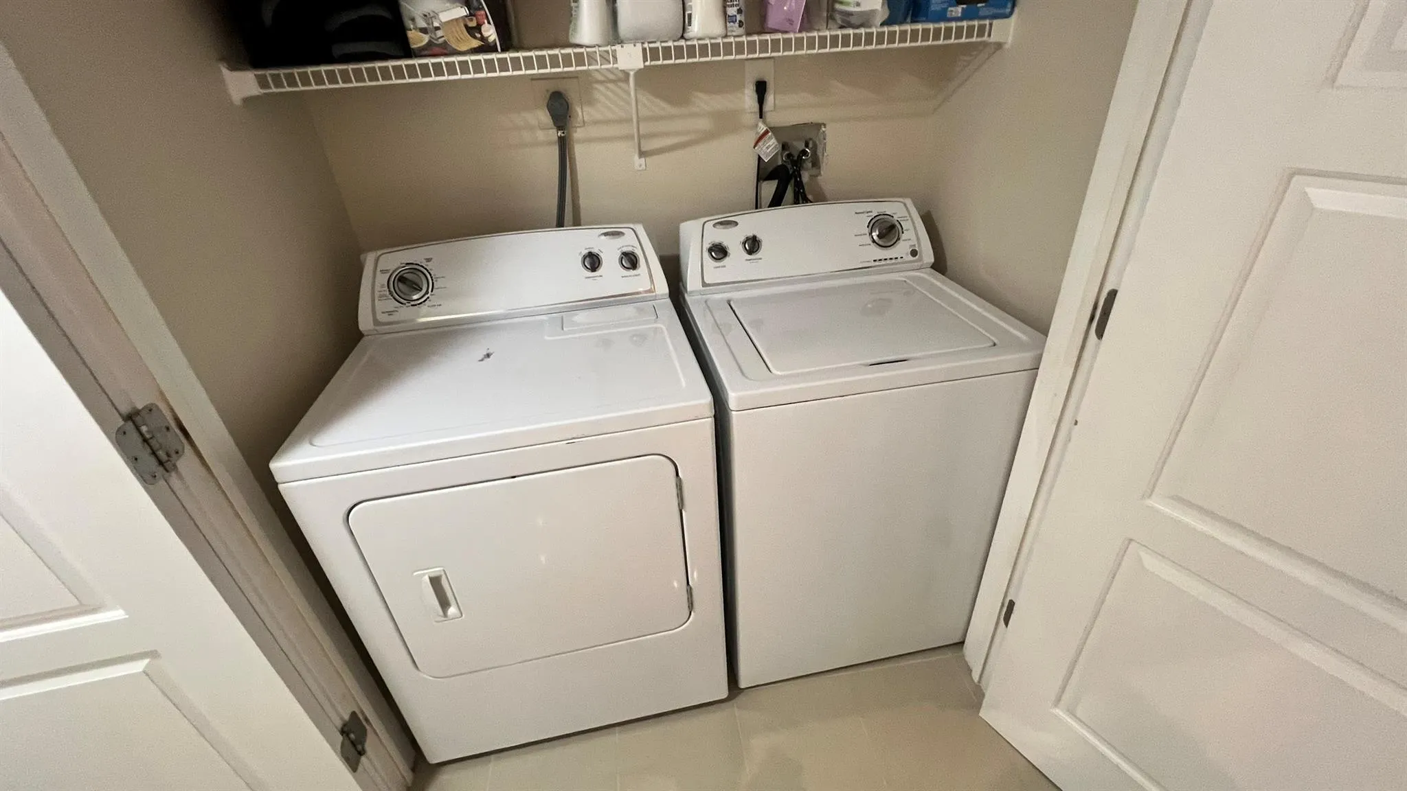 831 Lyons Rd, #23201