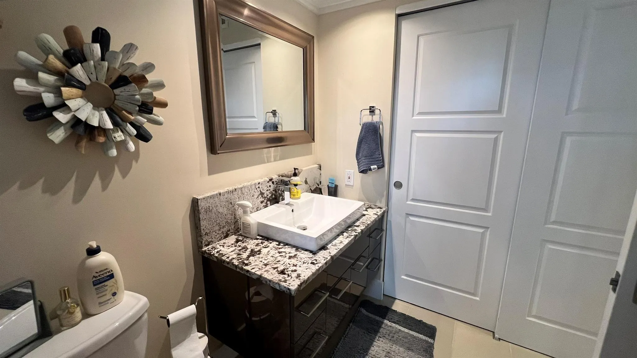831 Lyons Rd, #23201