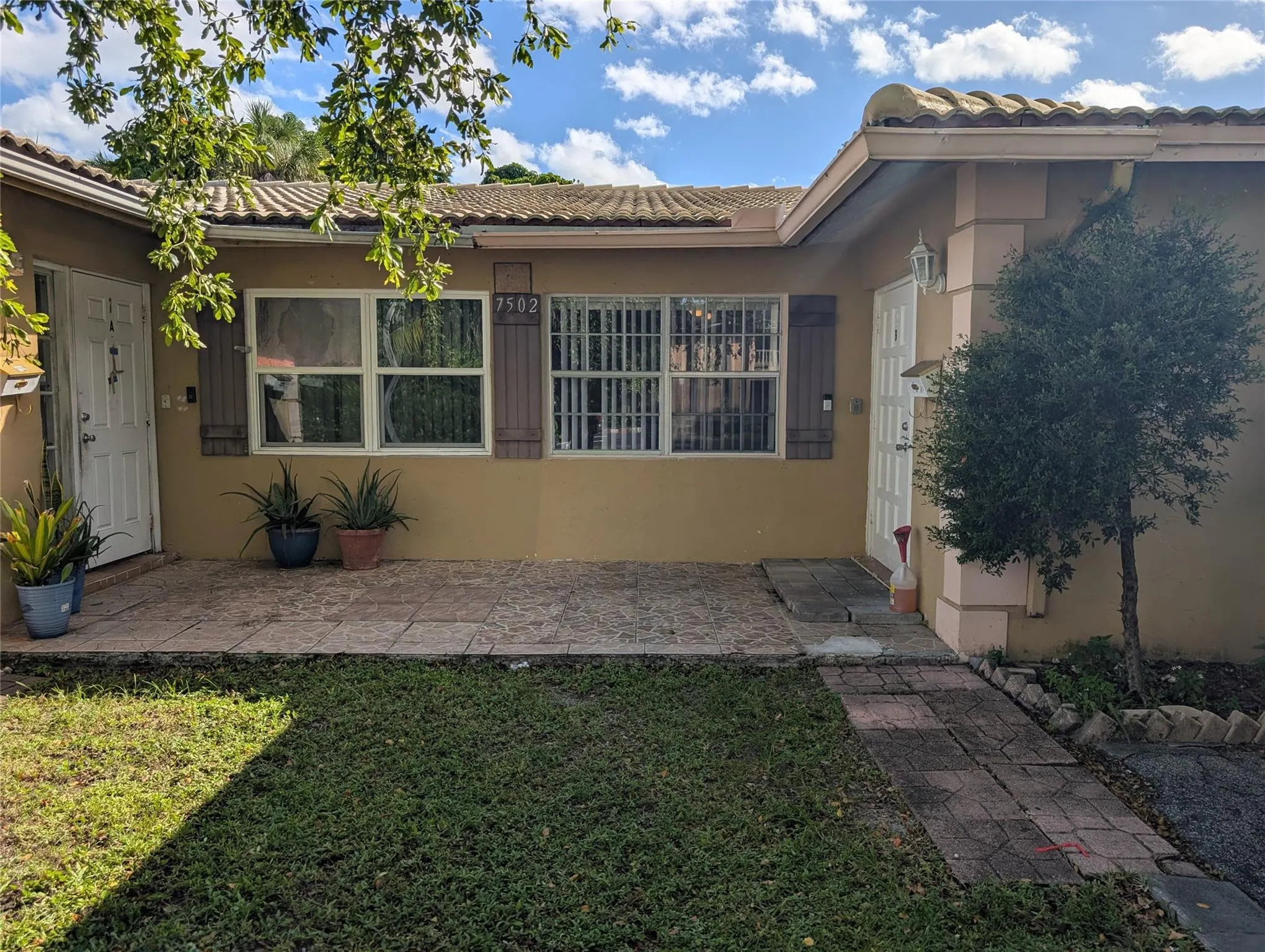 7502 NW 44th Ct, #B