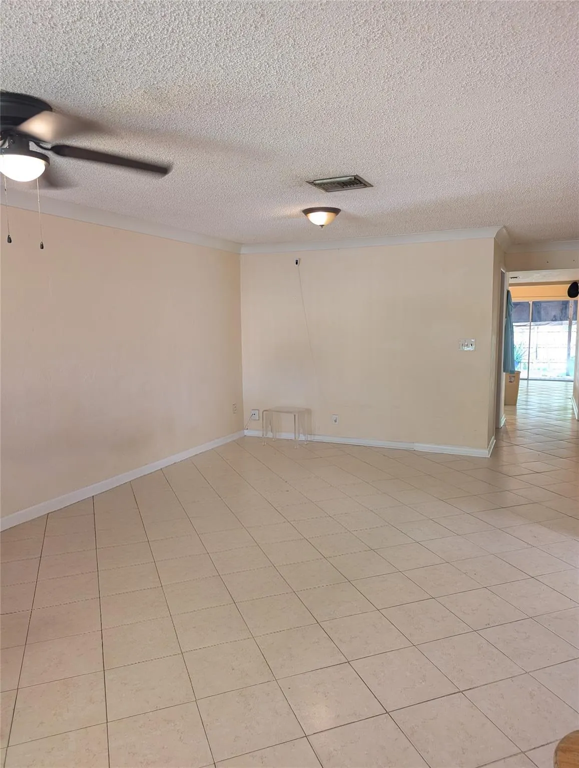7502 NW 44th Ct, #B