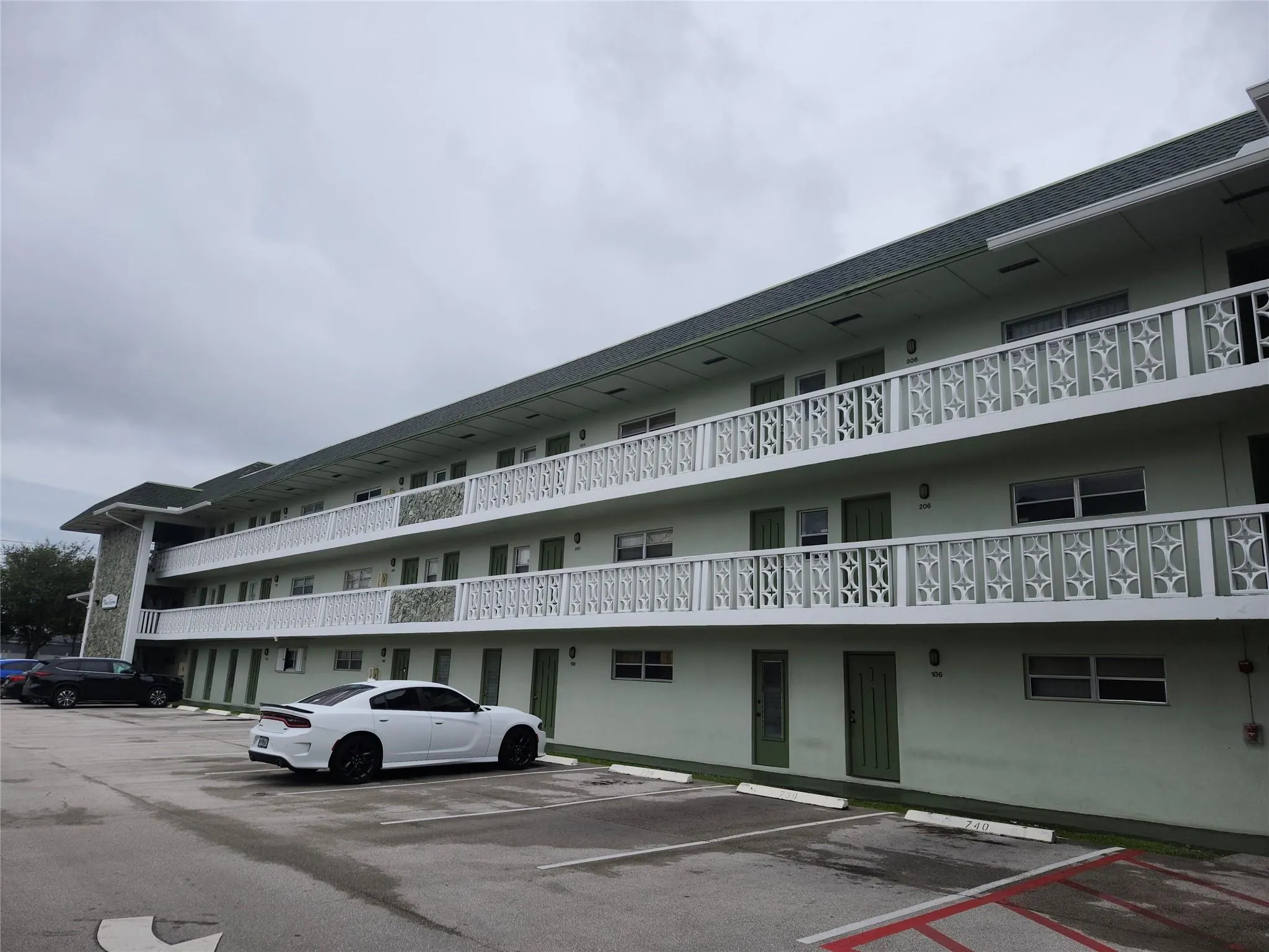 4200 NW 3RD CT, #309
