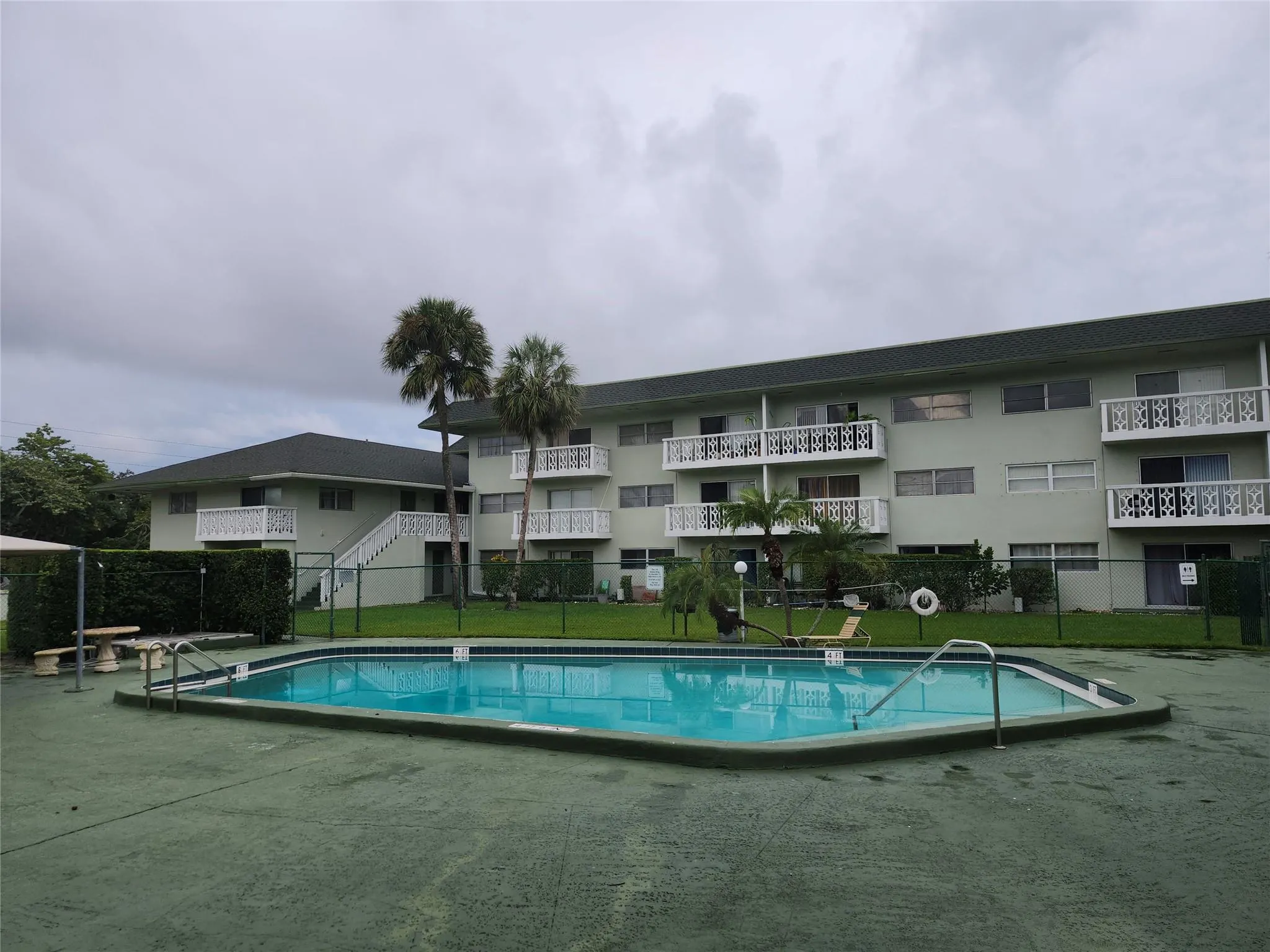 4200 NW 3RD CT, #309