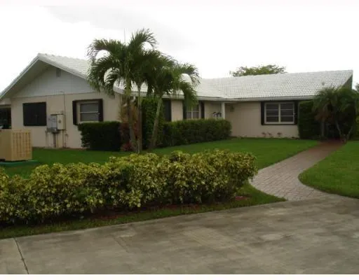 6852 Skyline Drive