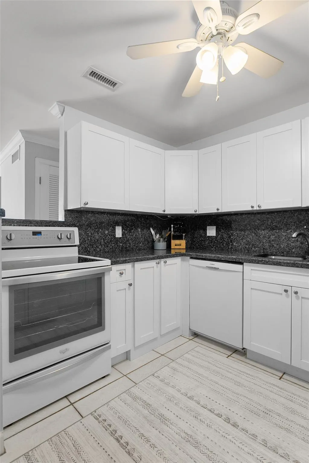 6399 Bay Club Dr, #1