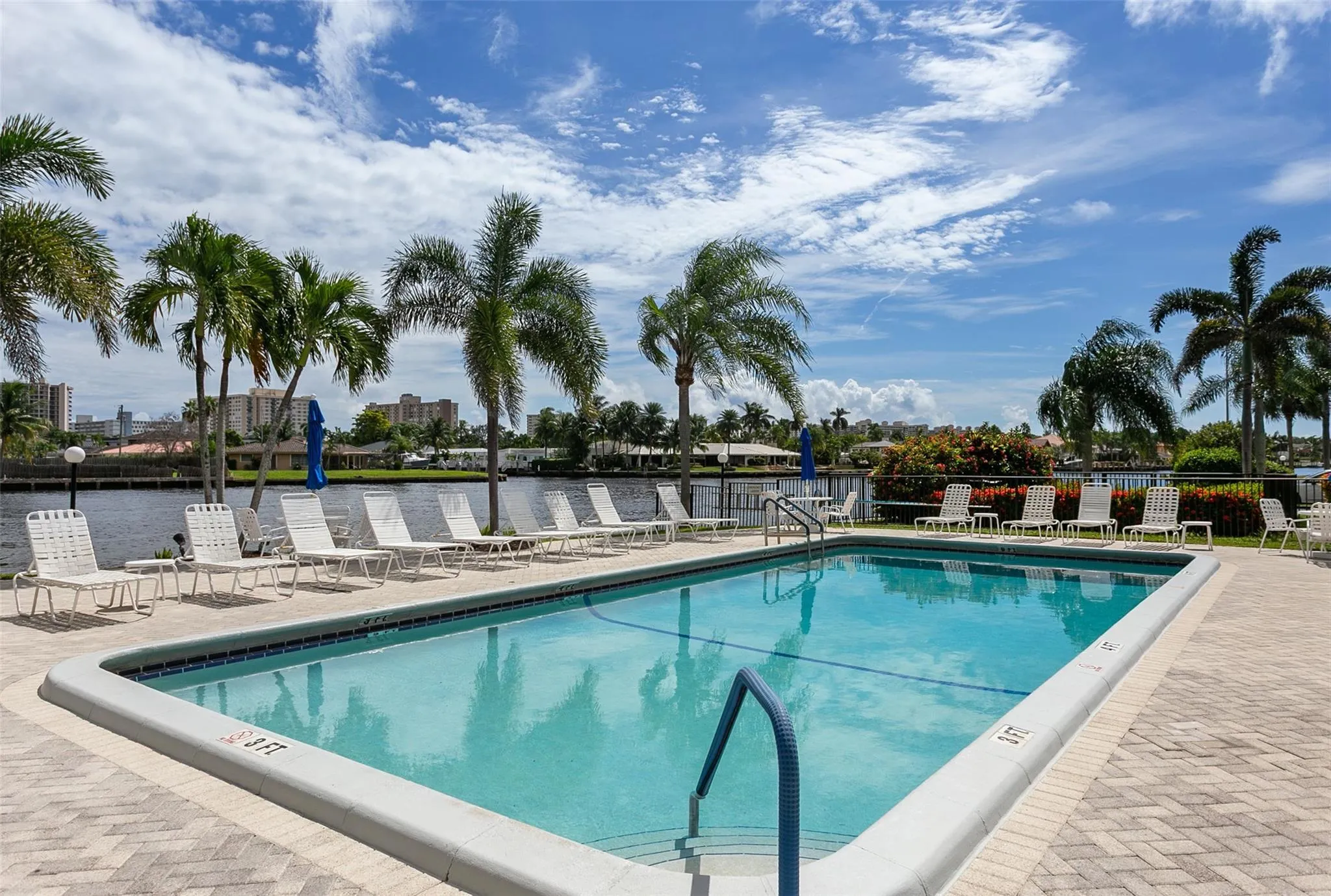 6399 Bay Club Dr, #1