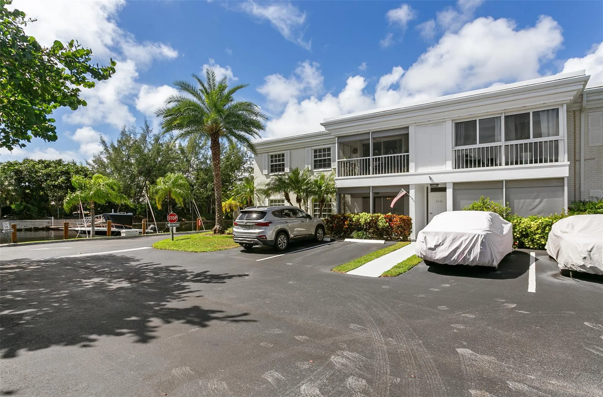 6399 Bay Club Dr, #1