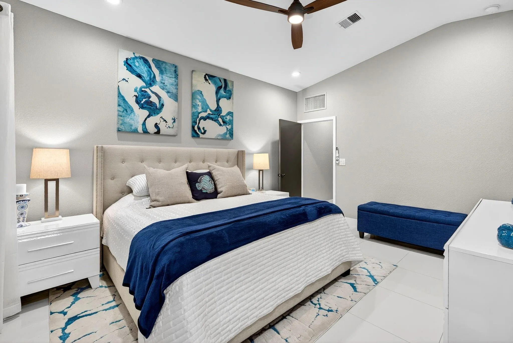 824 NE 14th Court