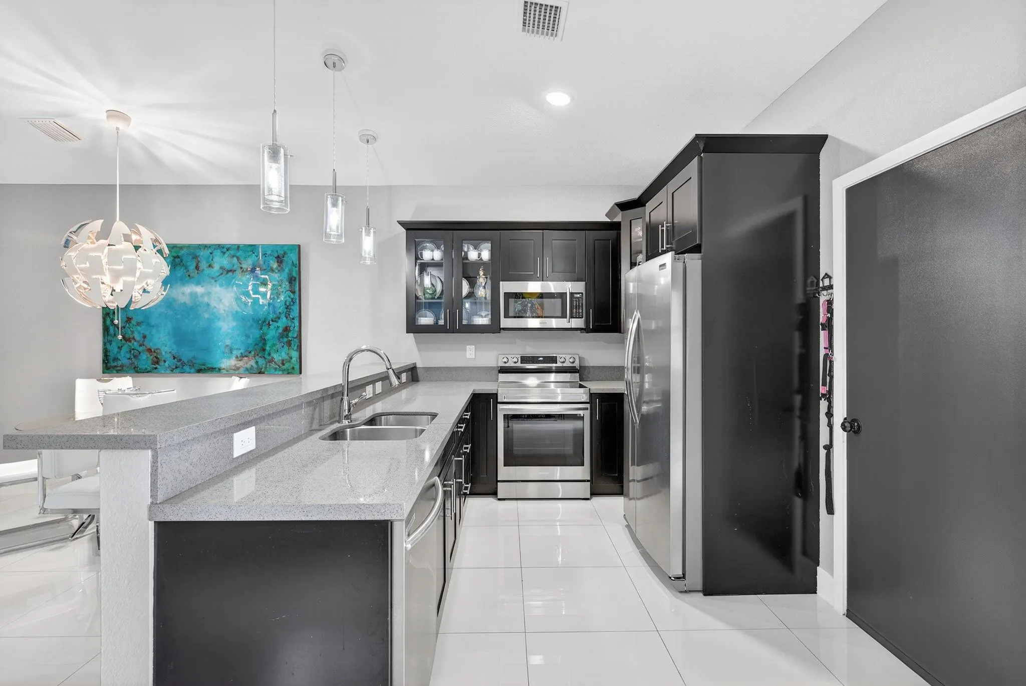 824 NE 14th Court