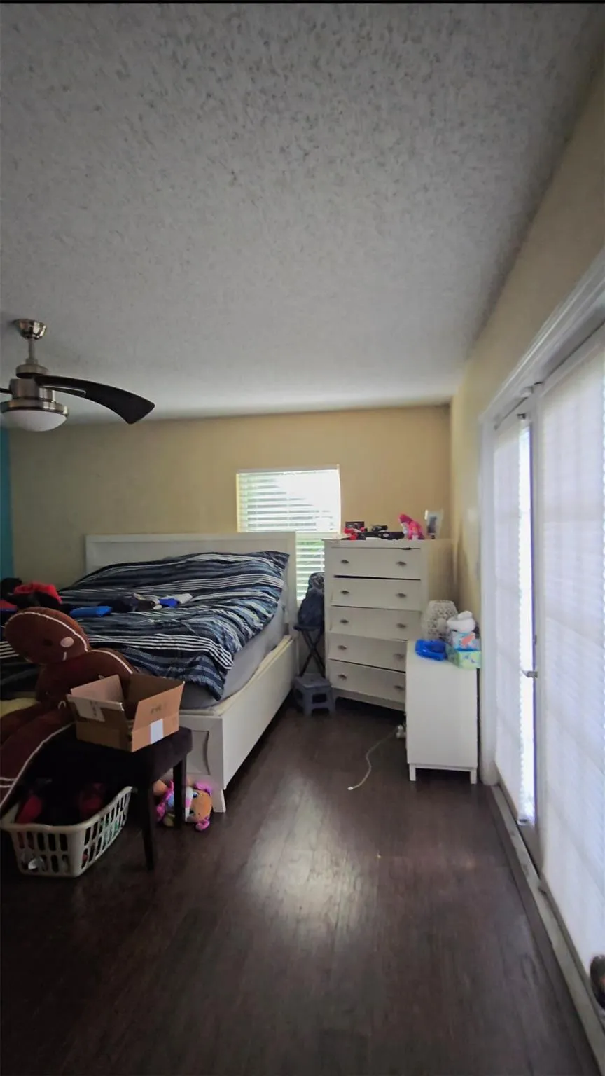 4105 Clearview Ter
