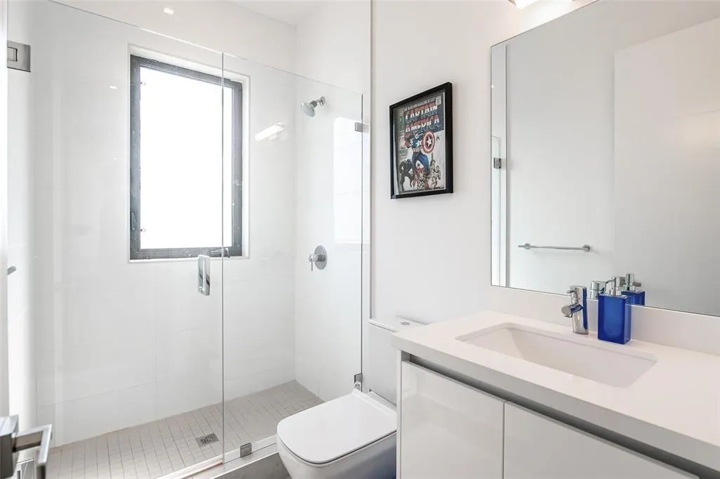 16552 Botaniko Dr S
