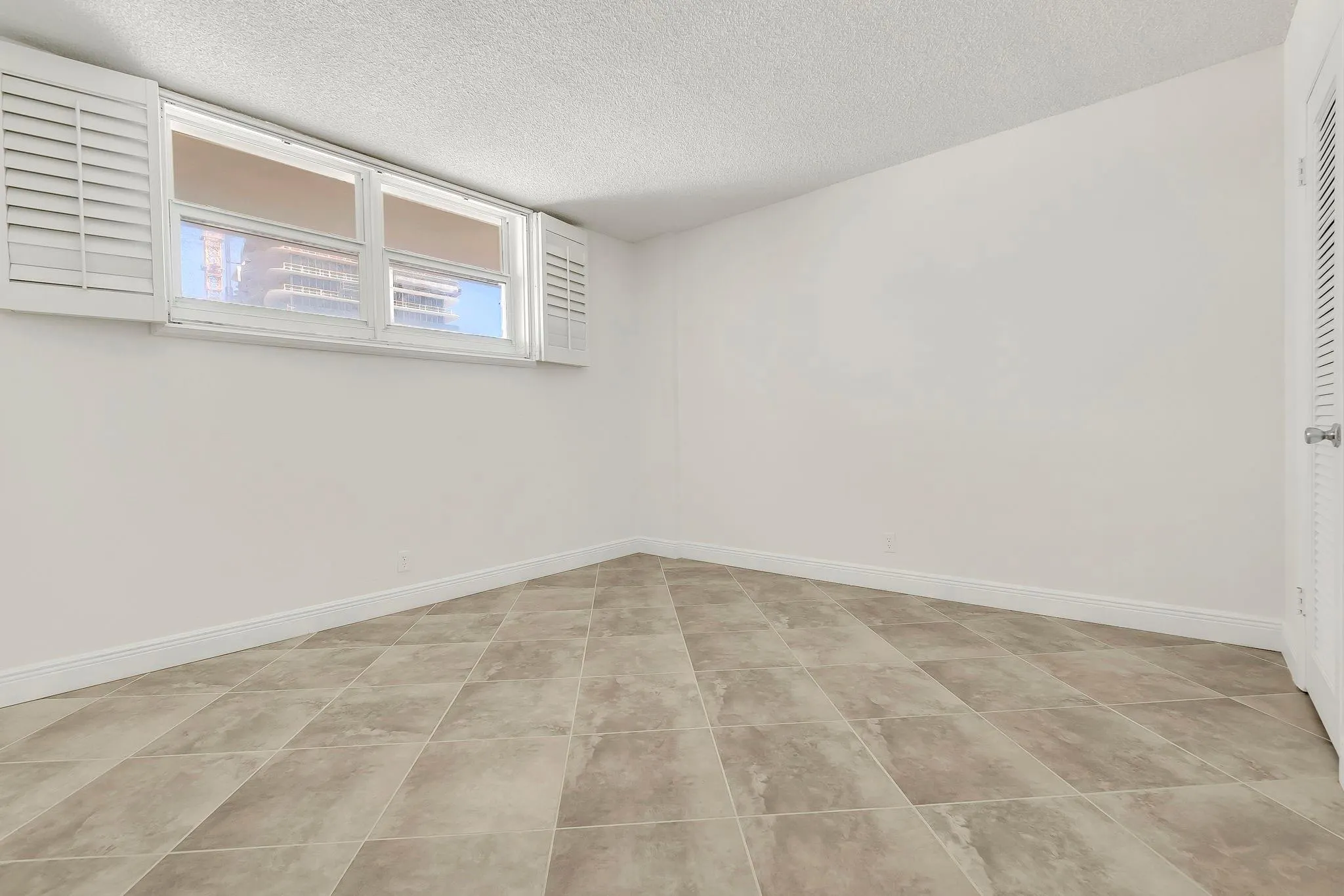 750 N Ocean Blvd, #1104