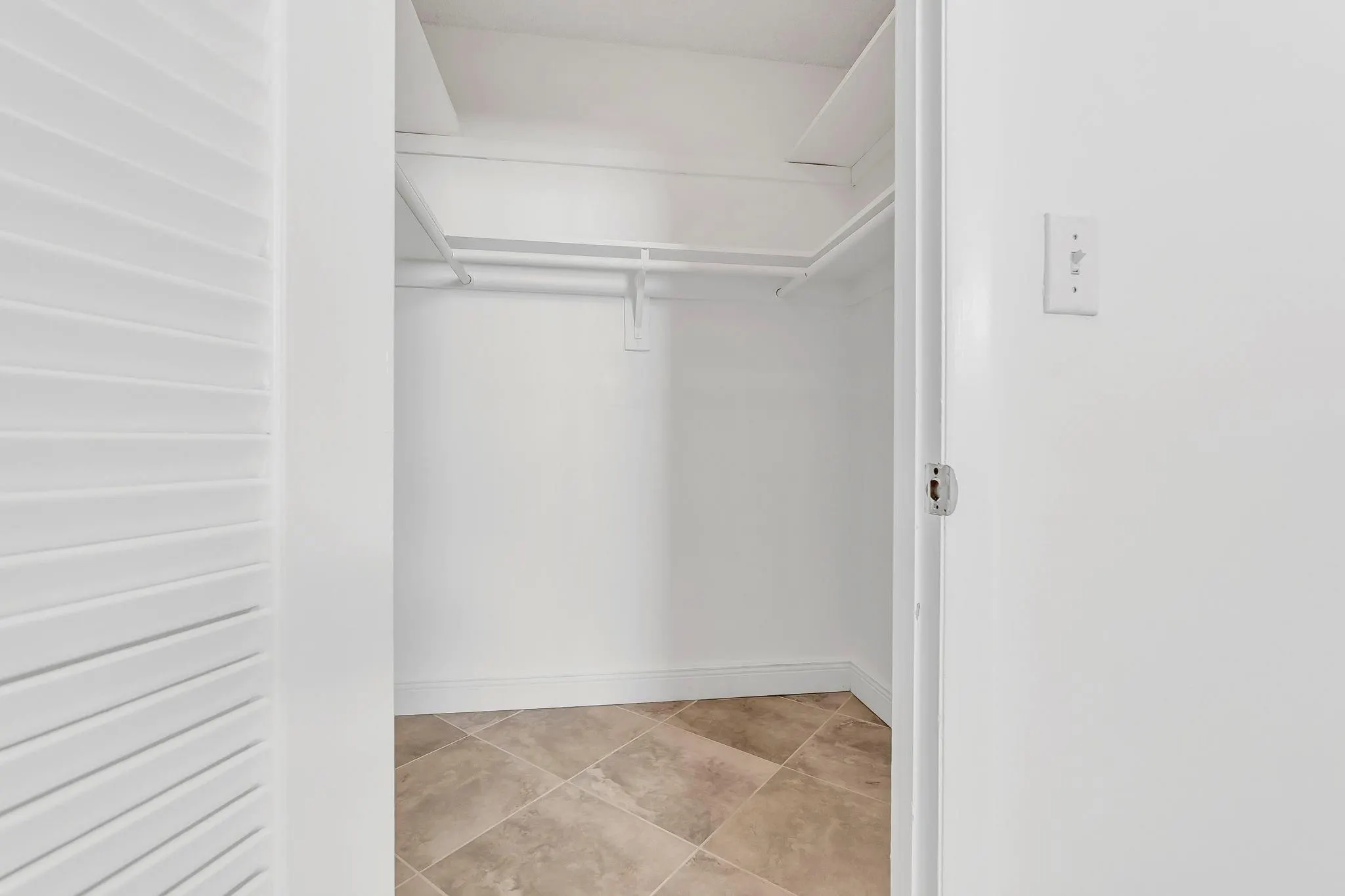 750 N Ocean Blvd, #1104