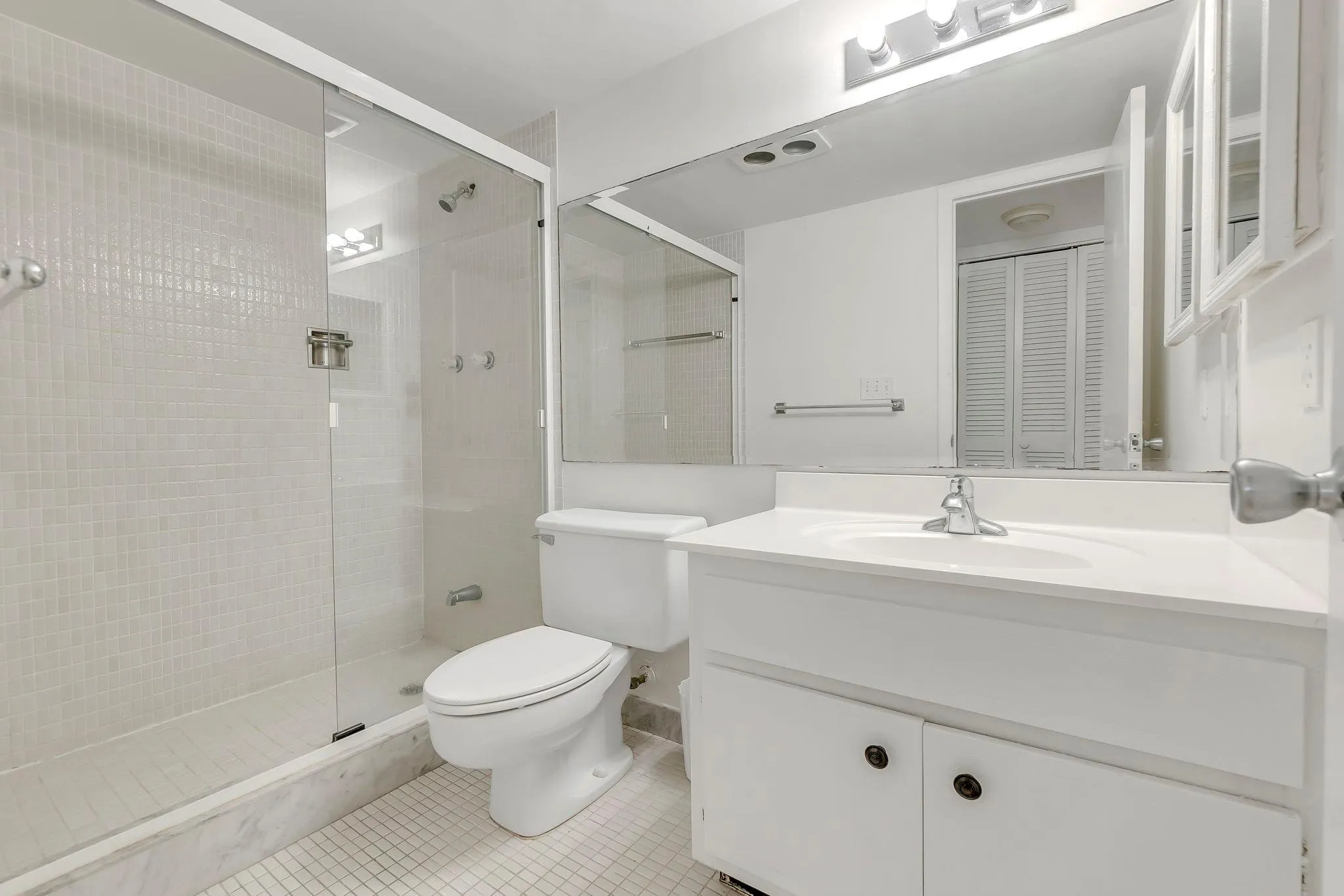 750 N Ocean Blvd, #1104