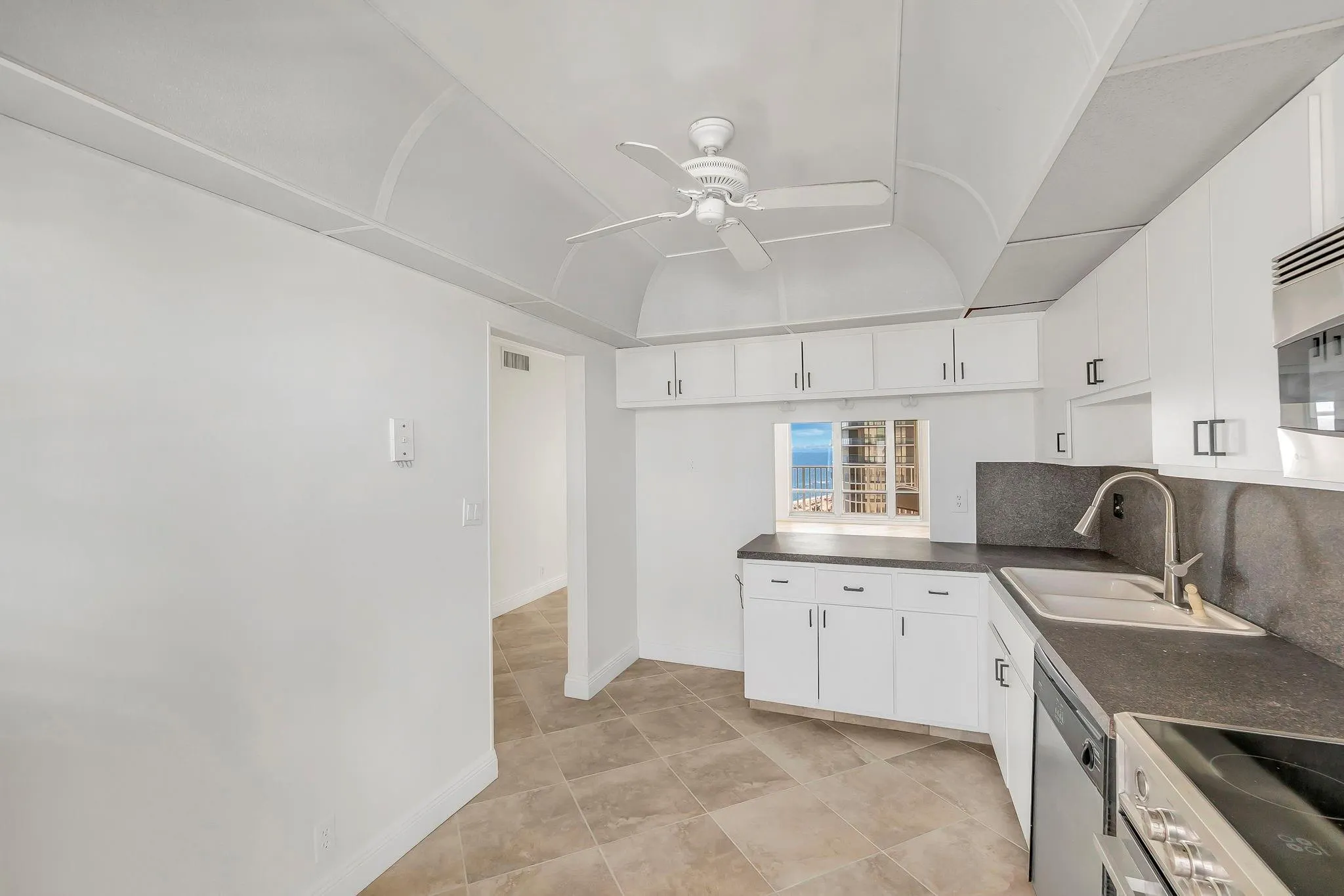 750 N Ocean Blvd, #1104