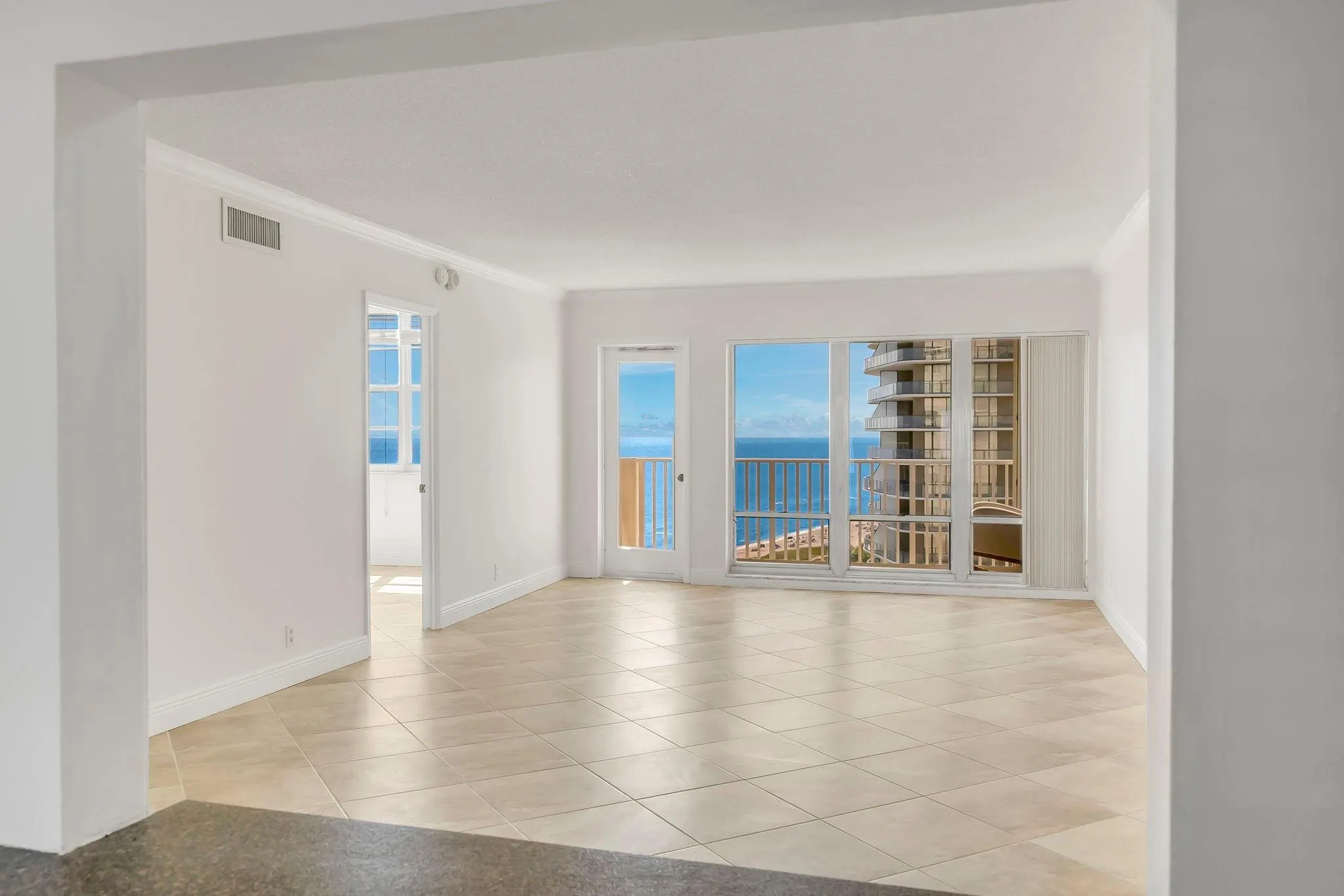 750 N Ocean Blvd, #1104